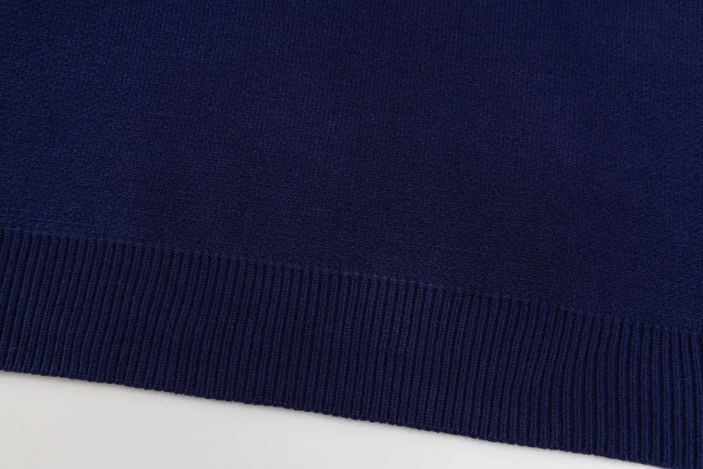 P290 Top version AMIRI/AMIRI classic letter jacquard Logo knitted casual crew neck sweater, same style for men and women, couple style - Color/Color: green dark blue black - Size/Size: S——XXL