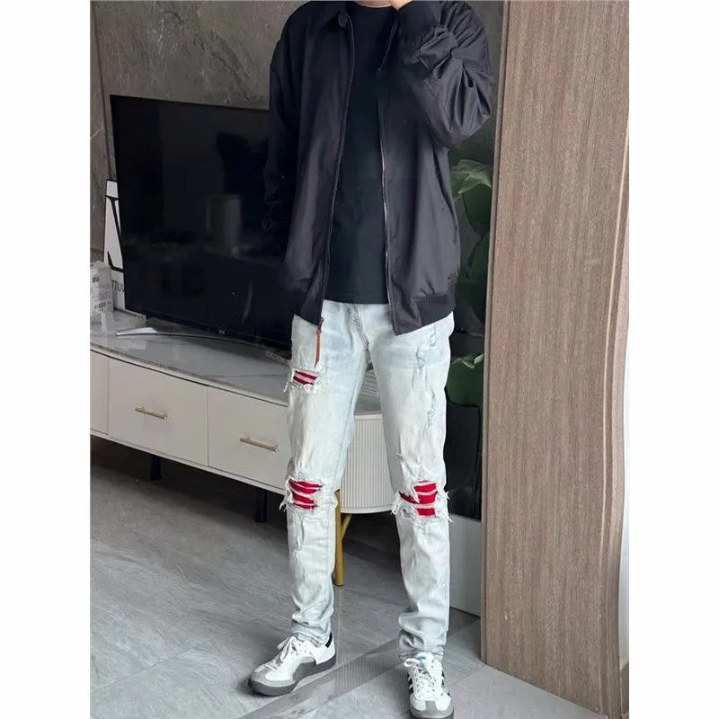 ￼#M16 P168💰 AMIRI patch embroidery jeans trousers AMIRI high street basic ripped tight elastic jeans trousers amiri brand jeans break the production process and cutting of the original jeans, the fabrics are softer and more comfortable Hand-sewn collar label Customized logo buttons Genuine leather tag Color: Picture color Size: 30-32-34-36