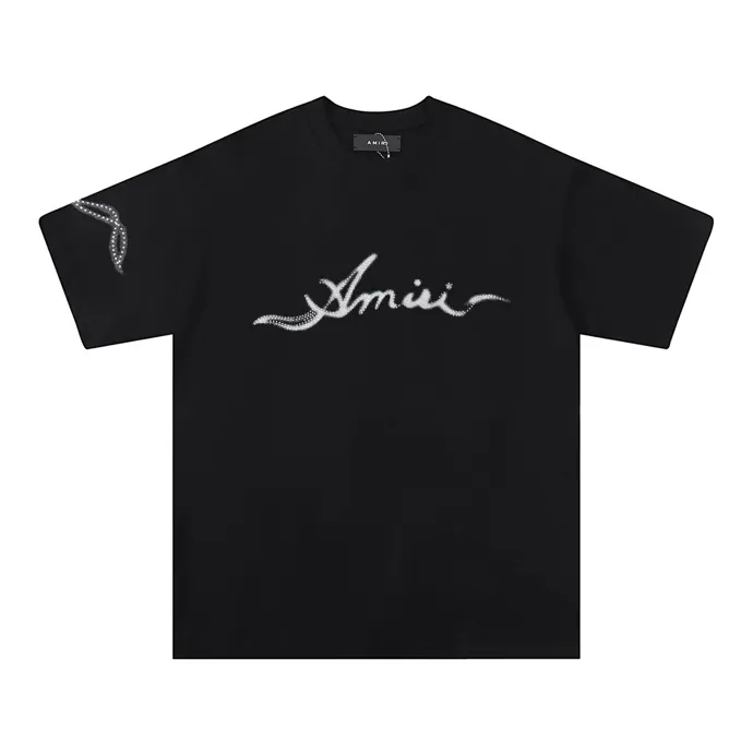 Style number: 693 P126 Fabric: 260g double yarn AMIRI 2025 spring and summer new logo round neck T-shirt high street men and women loose classic smoking letter short sleeves Color: black Size: S M L XL