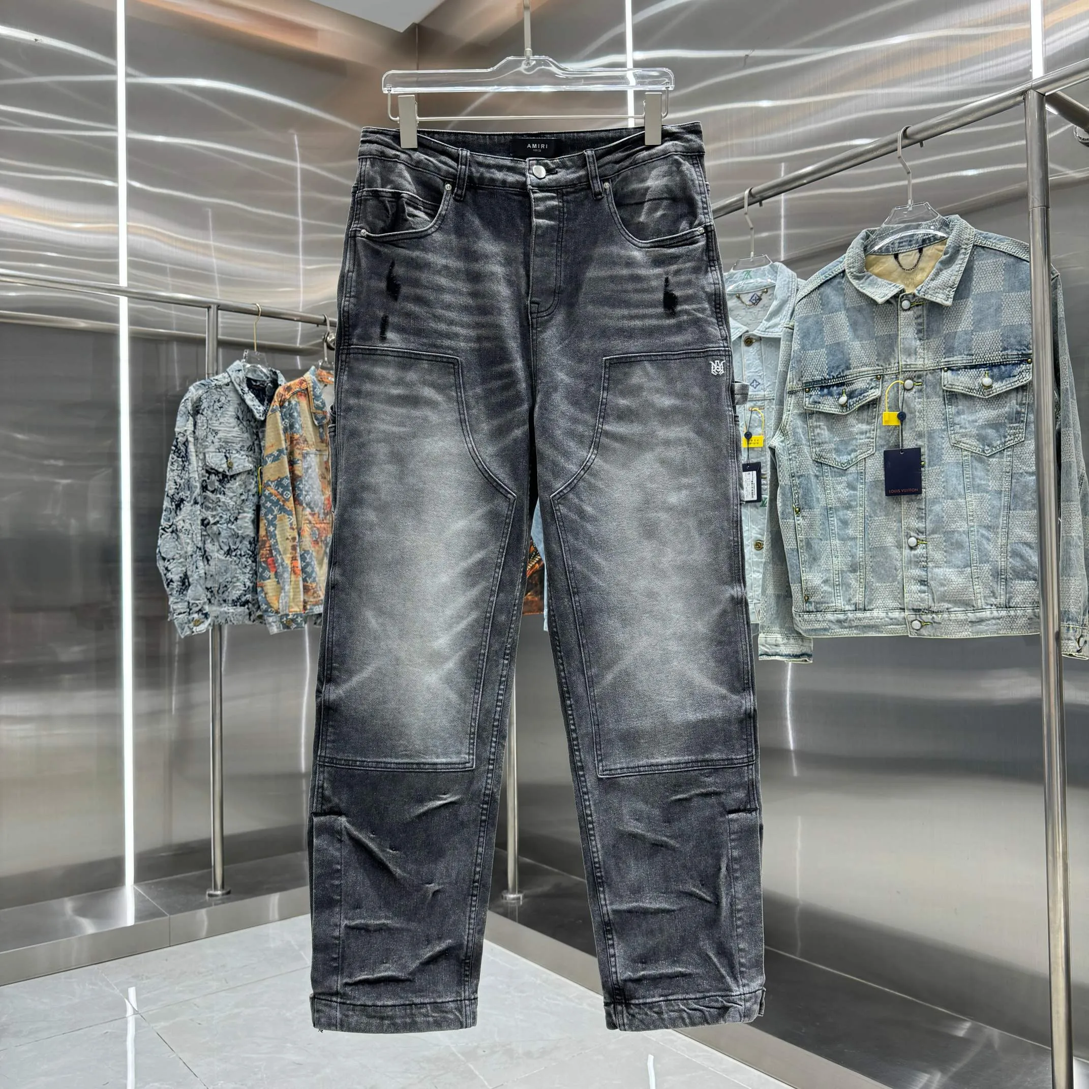 P300 Amiri ripped workwear street fashion loose straight jeans Color Black Size 30 32 34 36 38