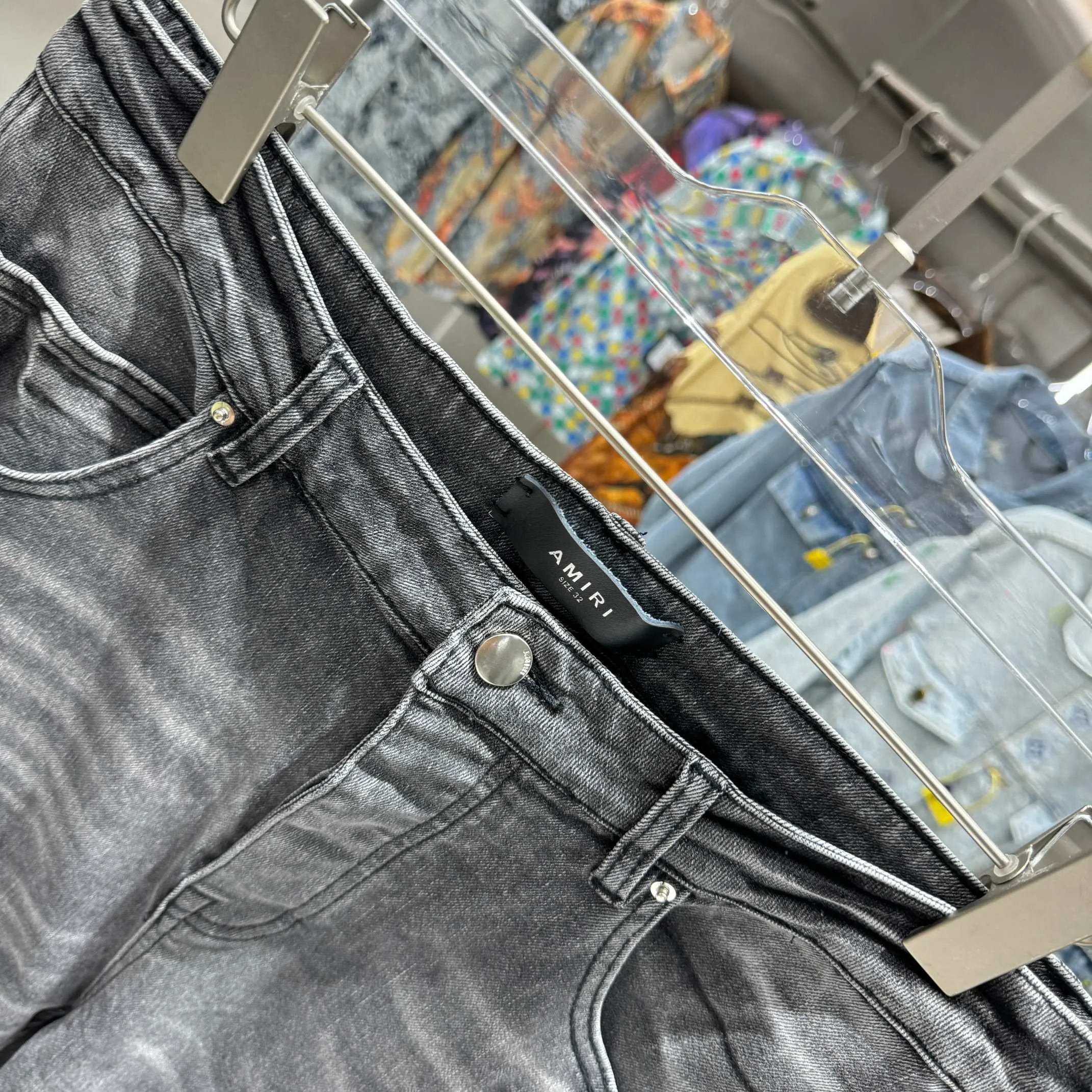P300 Amiri ripped workwear street fashion loose straight jeans Color Black Size 30 32 34 36 38
