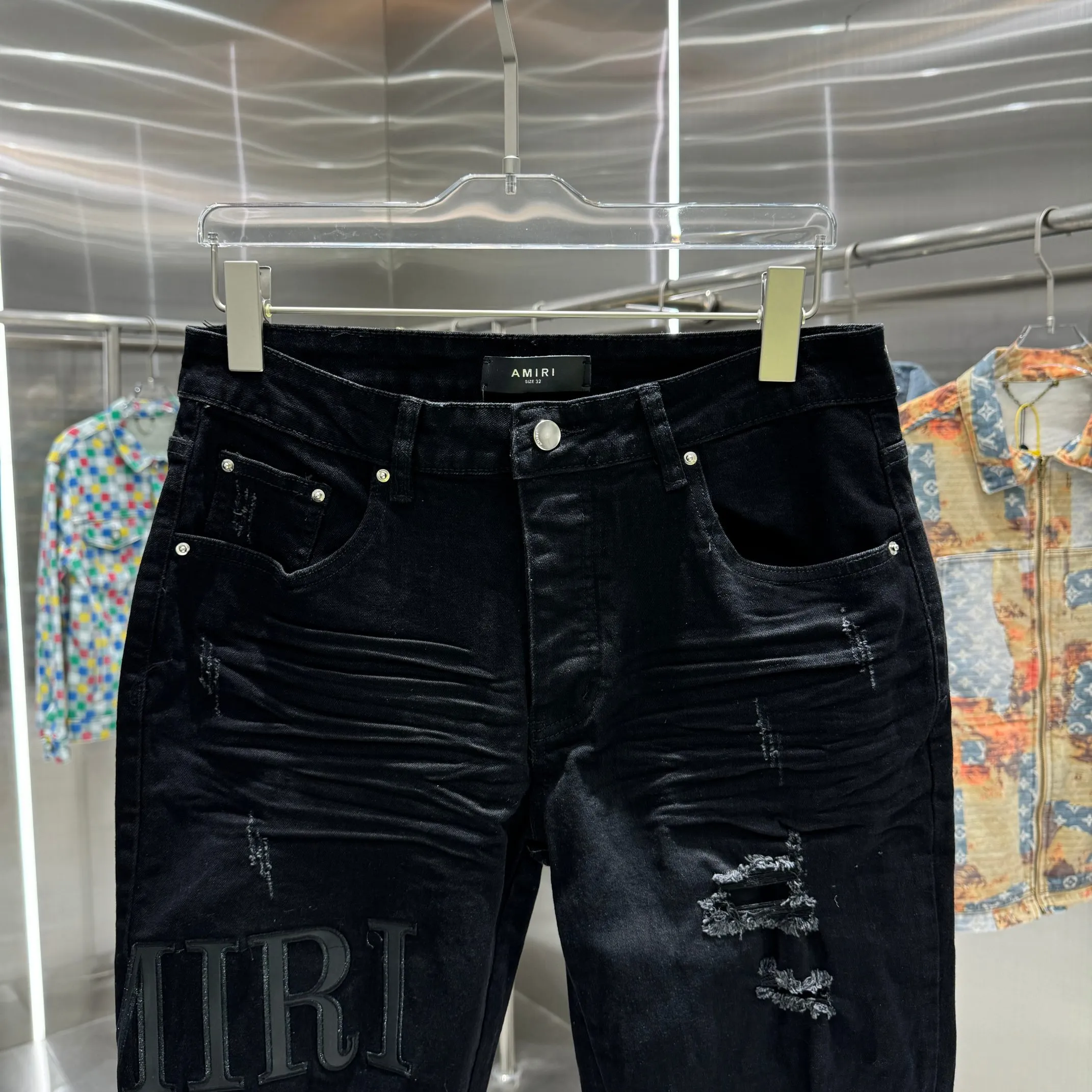 P280 Amiri ripped letter embroidery craft street fashion slim fit stretch jeans Color Black Size 30 32 34 36 38