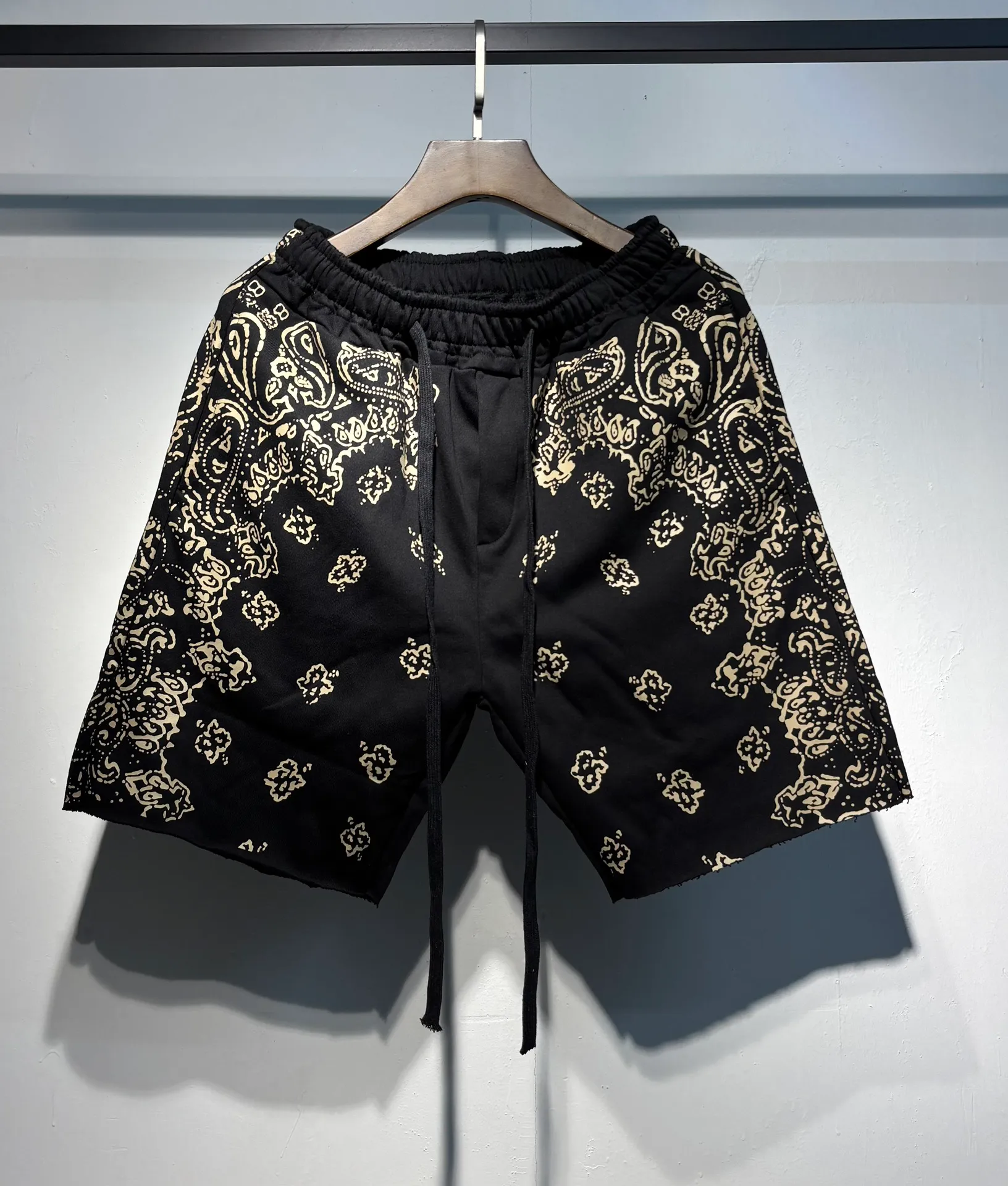 P166 Restocked High Quality 360g Terry Cotton Cashew Flower AMIRI Shorts S. M. L. Xl