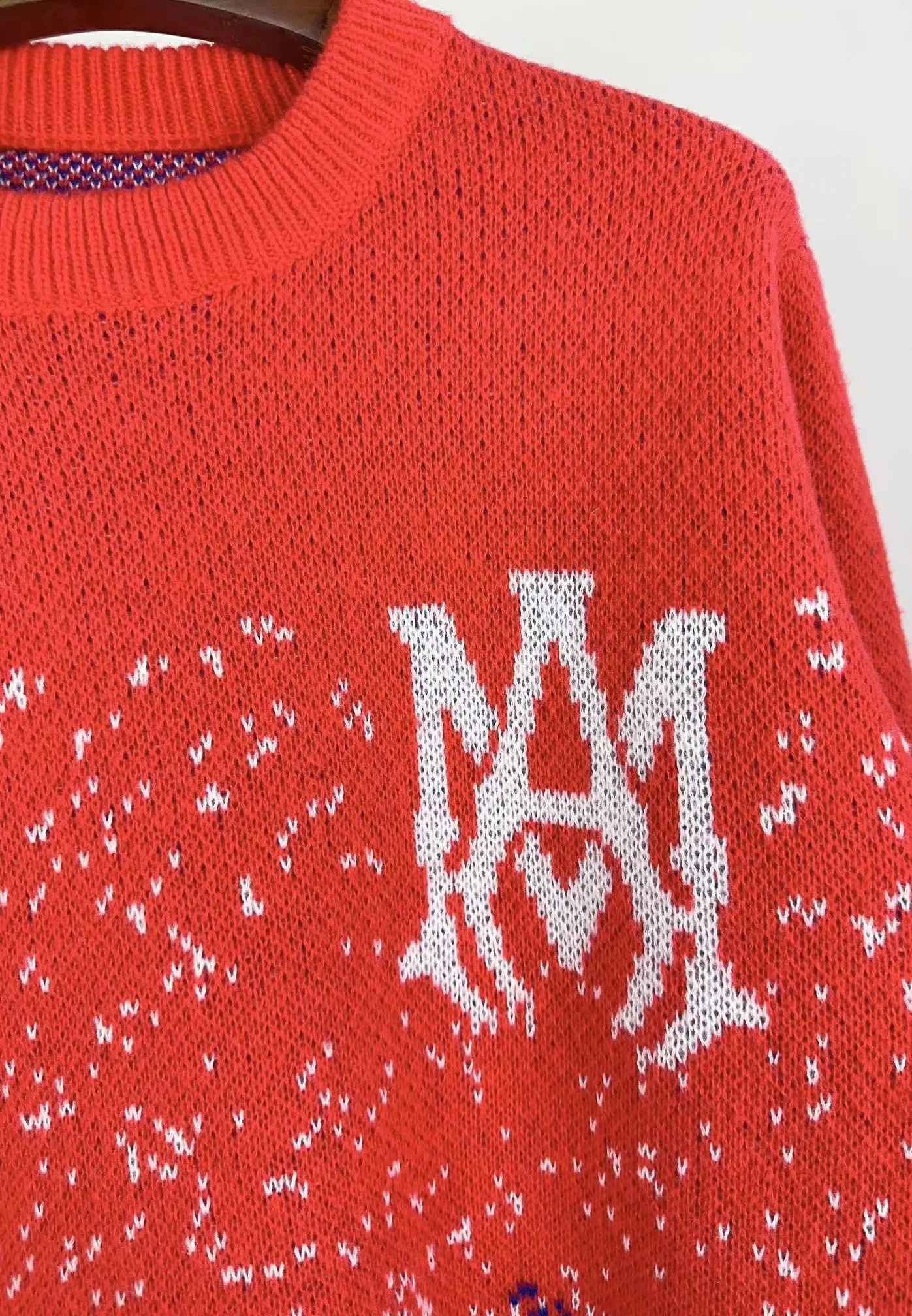 P240 🎉AMIRI wool sweater, star-filled Amiri exclusive logo jacquard on the front, letter logo jacquard on the back Color: Red Blue Size: S M L XL XXL