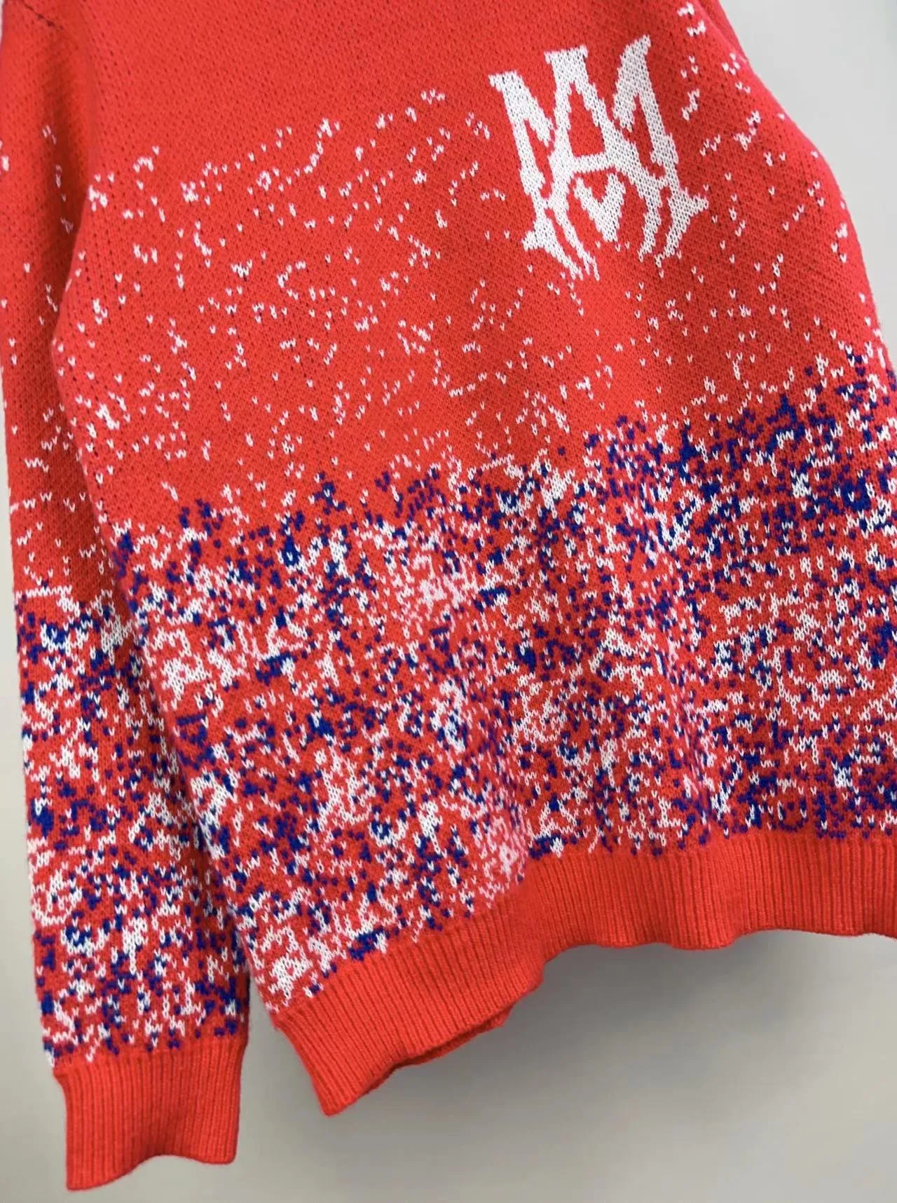 P240 🎉AMIRI wool sweater, star-filled Amiri exclusive logo jacquard on the front, letter logo jacquard on the back Color: Red Blue Size: S M L XL XXL