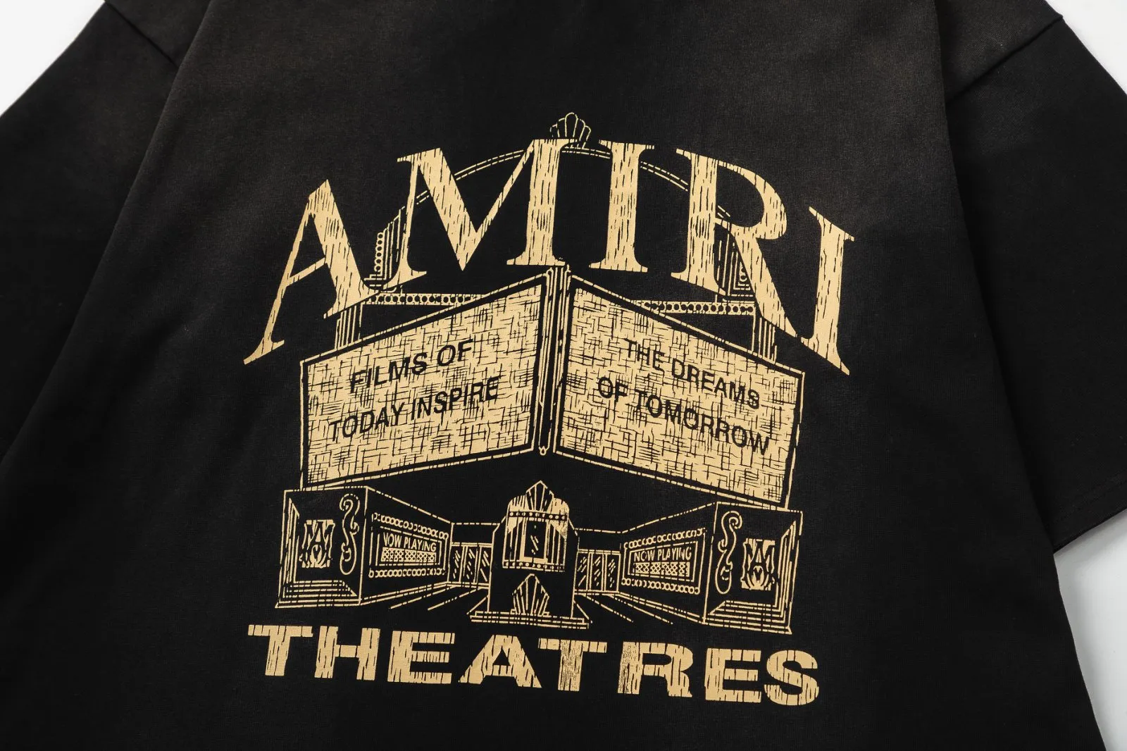 8010#P150amiri washed cracked printed logo, made of 300g fabric, color: black. Size: S M L XL