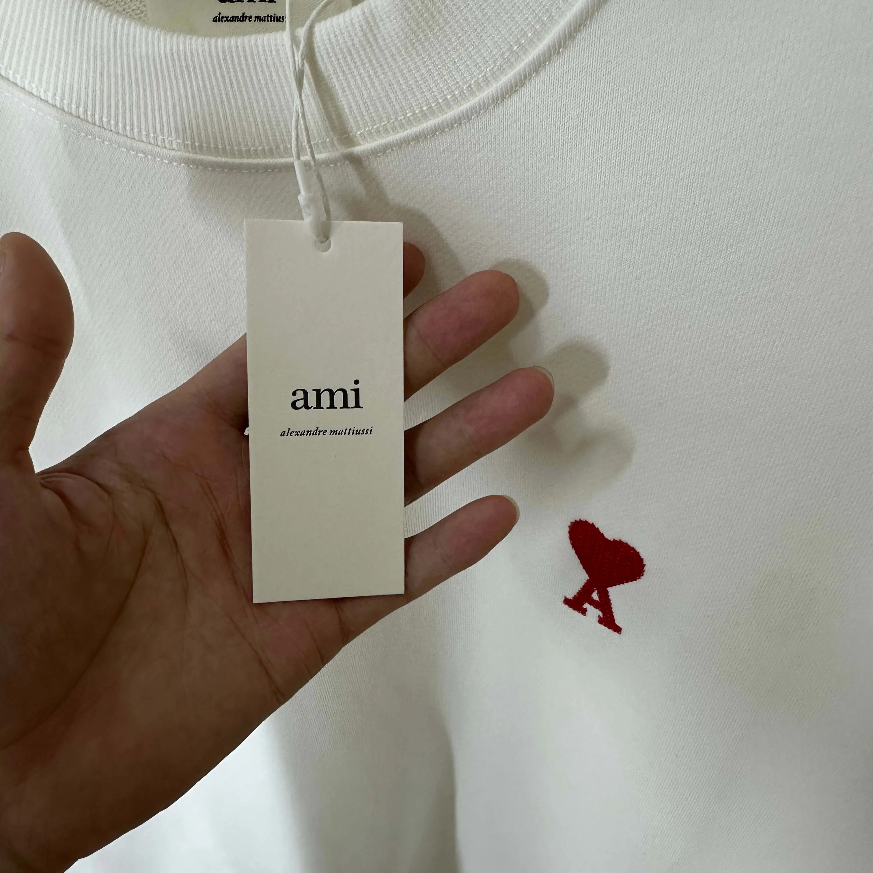 🅿️250 Ami love 2025 early autumn and winter new style Classic simple embroidery three-dimensional small love letter personalized logo Customized terry fabric Long-sleeved T-shirt Uniform for men and women Color: black white Size: S (90-130 pounds) M (120-150 pounds) L (140-165 pounds) XL (160-180 pounds) XXL (180-210 pounds)