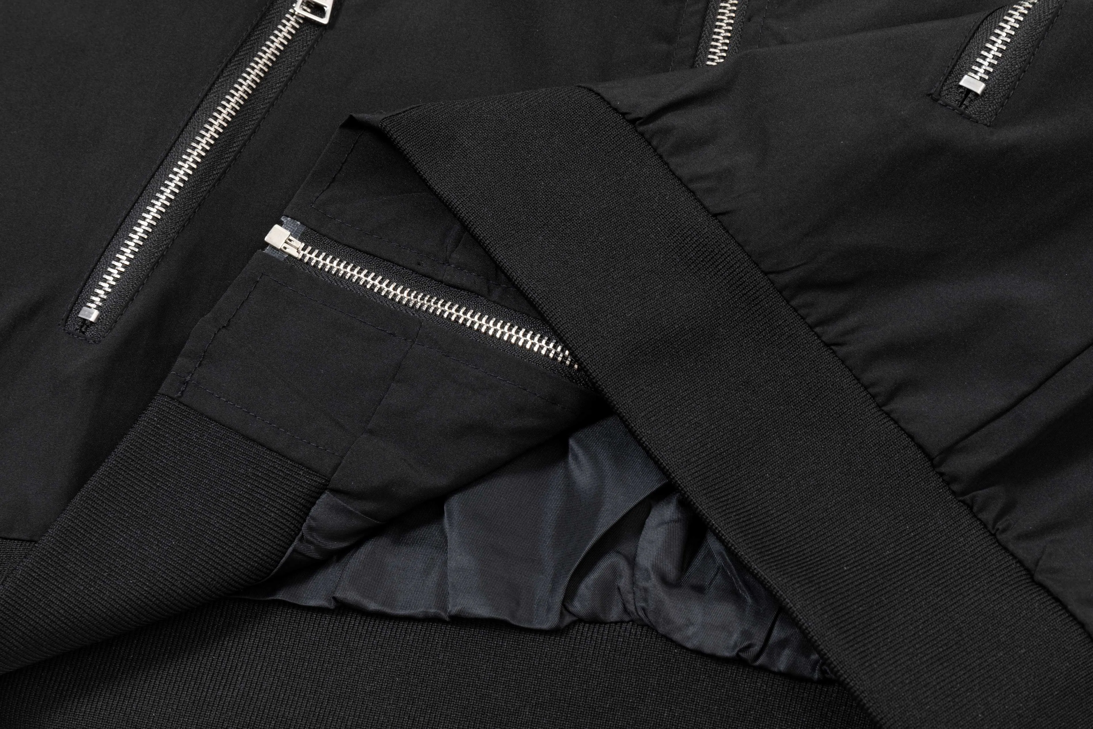 P320 2025 AMIRI... New style for autumn and winter. Hardware logo. High-quality jacket. Mainly recommended version. Customized fabrics. Higher grade. High-density memory brushed lining. More fashionable and comfortable. High-standard customization. The upper body is very stylish. Classic and versatile. It can be matched with any fashion. The version is super good. It is recommended!  Color: Aqua Blue Black Size: M-4XL