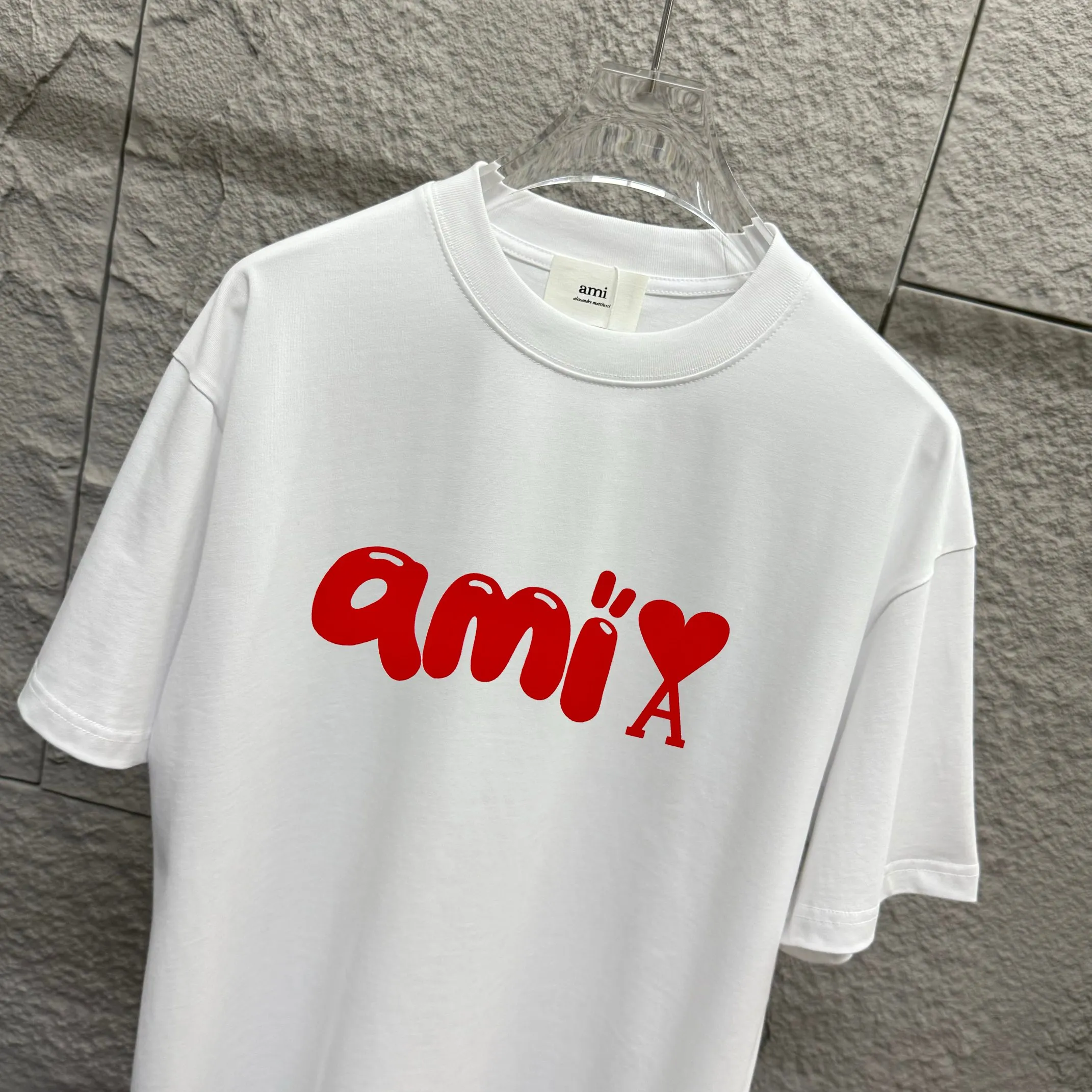 🅿️180 Ami Love 2025 Spring and Summer Style Classic and simple red flocking three-dimensional love letter personalized logo Customized double yarn plain cotton fabric Short-sleeved T-shirt Unisex Color: Black White Size: S (90-130 catties) M (120-150 catties) L (140-165 catties) XL (160-180 catties) XXL (180-210 pounds)