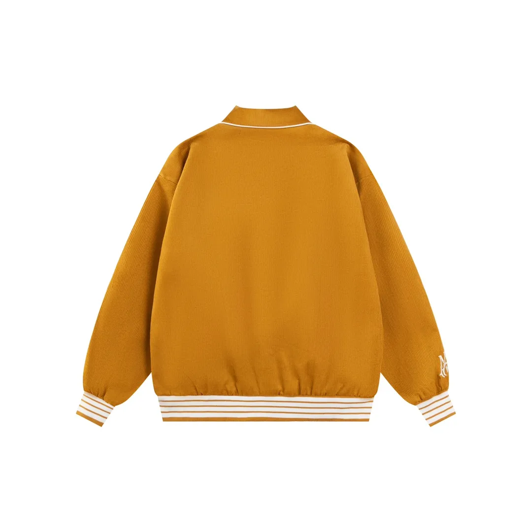 P390 Amiri 24 autumn and winter first model. It is made of cotton corduroy fabric. The natural color of corduroy is soft and delicate, simple and rich in texture. The contrasting color design has a retro atmosphere. It uses thousands of needle embroidery heavy craftsmanship and complete hardware accessories. M L XL XXL
