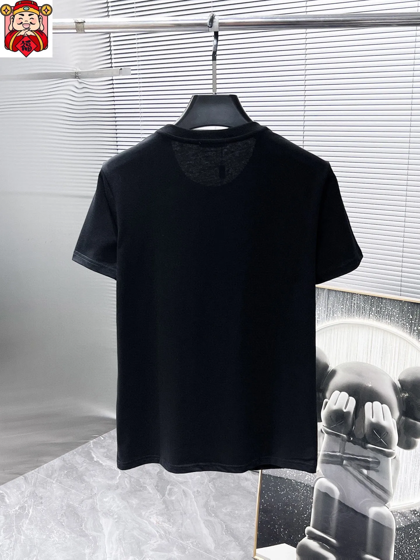 P290 Brand [AMIRI] 2025 new men’s short-sleeved shorts suit! Synchronous sales on the official website! High-end version on the market! It feels delicate and soft! Make you more comfortable to wear! The draped silhouette is awesome! Size: M-5XL (please state your height and weight when placing an order)