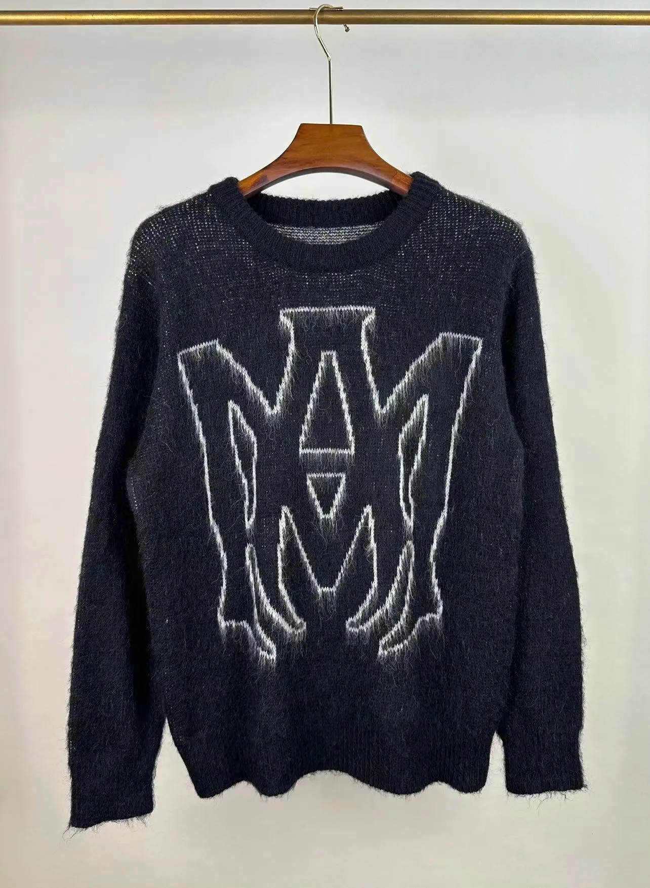 P240 🎉AMIRI new seahorse wool sweater, exclusive large logo jacquard on the front, color: gray black digital: S M L XL XXL