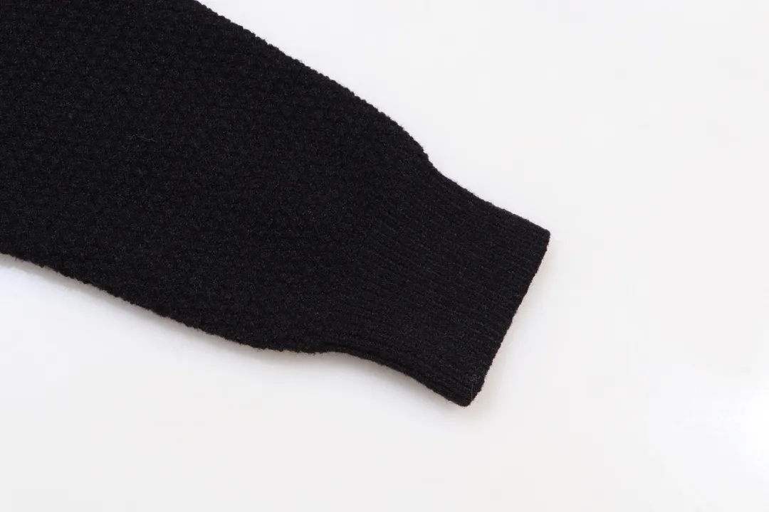 P280 AMIRI 2024 new sweater, logo embroidery on the chest 1:1 Color: Black Size: S M L XL XXL