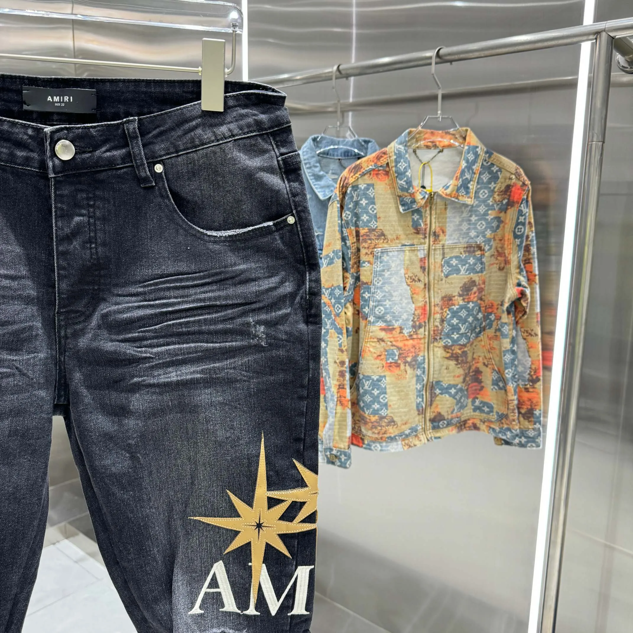 P280 Amiri ripped letter embroidery craft street fashion slim fit stretch jeans Color Black Size 30 32 34 36 38