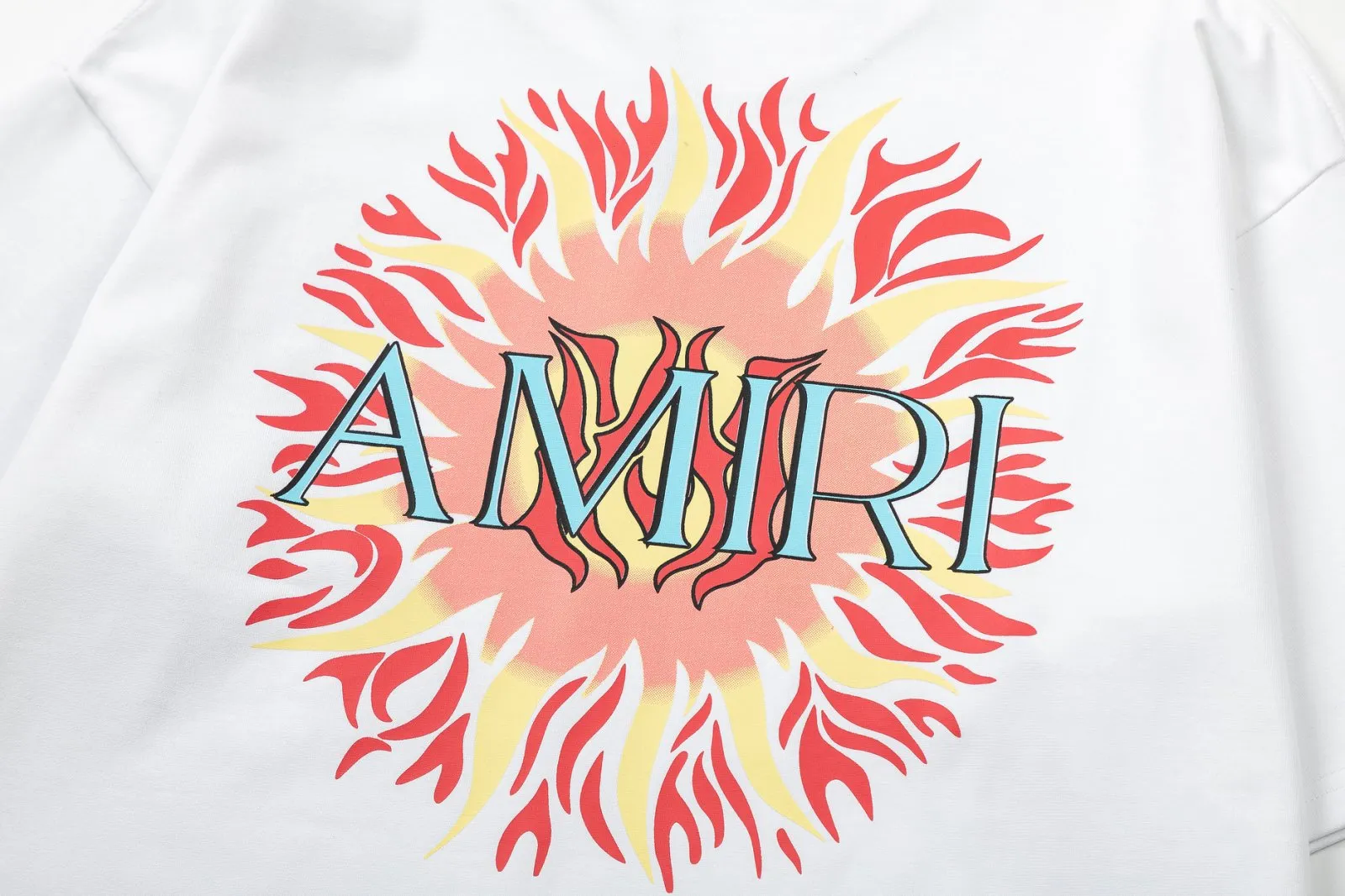 8001#P140amiri colorful printed logo, made of 300g fabric, color: black, white. Size: S M L XL