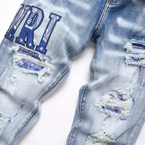 P168 💰 AMIRI patch embroidery jeans trousers AMIRI high street basic ripped tight elastic jeans trousers amiri brand jeans break the production process and cutting of the original jeans, the fabrics are softer and more comfortable Hand-sewn collar label Customized logo buttons Genuine leather tag Color: Picture color Size: 30-32-34-36