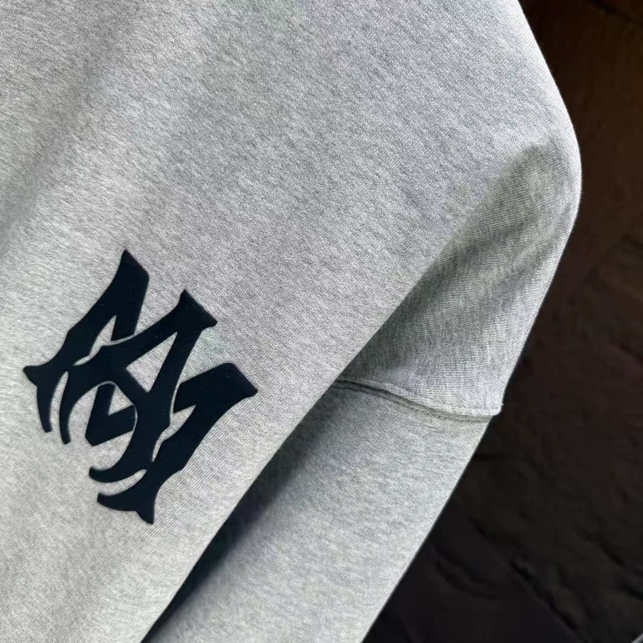 P210 AMIRI* 2025 autumn and winter new round neck sweatshirt 400g terry cotton letter logo three-dimensional foam Color: Black White Gray Dark Blue Size: S M L XL XXL