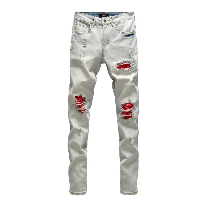 #N15 P246💰 (Top version) AMIRI hot high street jeans slim fit stretch washed knife cut trousers for men AMIRI amiri is transliterated as Emil, which is the name of the founder. Mike Amiri, the founder of amiri, grew up in Los Angeles, USA. He was influenced by local street culture and Punk Rock since he was a child, so he founded the amiri brand named after himself. A variety of trendy clothing meets the needs of different trendy players. Amiri clothing has novel and unique styles and is a well-known street brand in the United States. The styles and styles of many clothes are loved by many street photographers. The various clothing styles meet the dressing needs of different people, show their unique temperament, and show the trend of dressing. amiri's jeans are relatively famous. Not only do they have many styles, but the quality of the jeans is also very good. Many celebrities have also worn amiri brand jeans. Color: Picture color Size: 28, 30, 32, 34, 36 28 30 32 34 36 Waist 71 76 81 86 91 Qianlang 26.5 27.5 28.5 29.5 30.5 Hou Lang 37 38 39 40 41 Foot 14 14.8 15.6 16.4 17.2 Foreign Minister 100 102 104 106 107