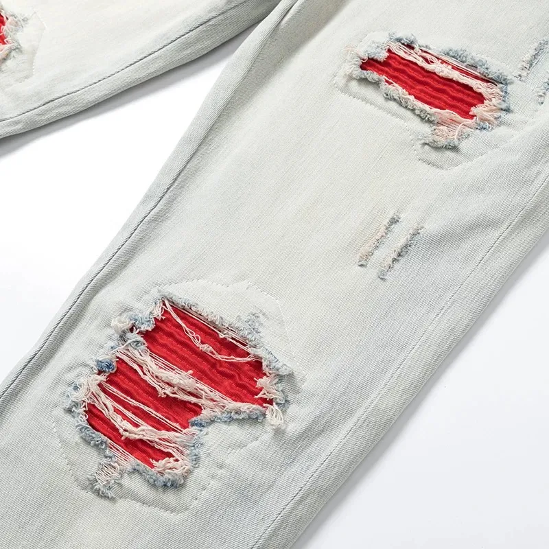 #N15 P246💰 (Top version) AMIRI hot high street jeans slim fit stretch washed knife cut trousers for men AMIRI amiri is transliterated as Emil, which is the name of the founder. Mike Amiri, the founder of amiri, grew up in Los Angeles, USA. He was influenced by local street culture and Punk Rock since he was a child, so he founded the amiri brand named after himself. A variety of trendy clothing meets the needs of different trendy players. Amiri clothing has novel and unique styles and is a well-known street brand in the United States. The styles and styles of many clothes are loved by many street photographers. The various clothing styles meet the dressing needs of different people, show their unique temperament, and show the trend of dressing. amiri's jeans are relatively famous. Not only do they have many styles, but the quality of the jeans is also very good. Many celebrities have also worn amiri brand jeans. Color: Picture color Size: 28, 30, 32, 34, 36 28 30 32 34 36 Waist 71 76 81 86 91 Qianlang 26.5 27.5 28.5 29.5 30.5 Hou Lang 37 38 39 40 41 Foot 14 14.8 15.6 16.4 17.2 Foreign Minister 100 102 104 106 107