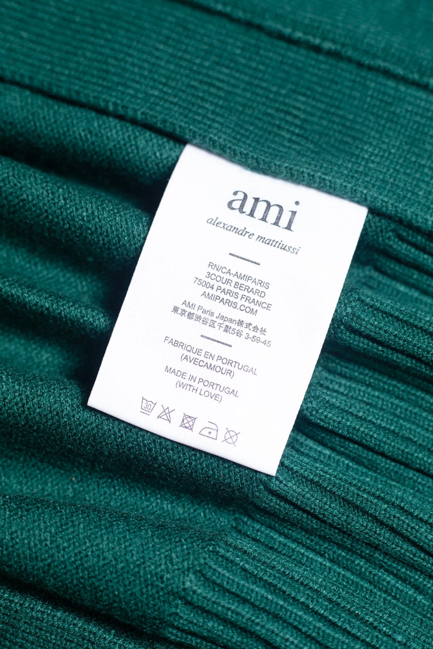 P186 Style No.: MQ802 AMI Classic Big Love Series Jacquard Cardigan Sweater Highest Version Supports Comparison Color: Dark Green Size: S-XL