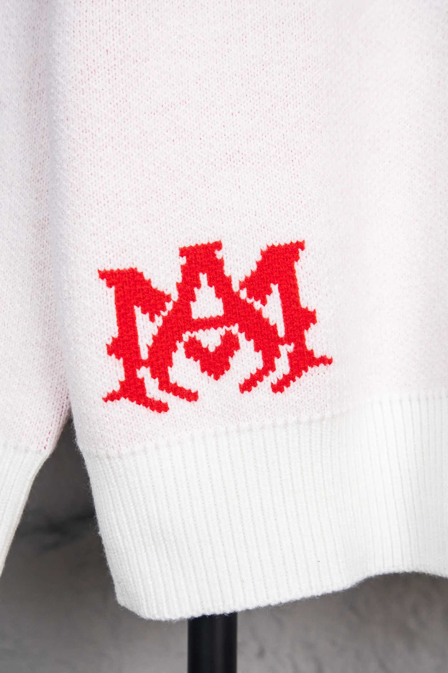 P240 AMIRI Emile 3D letter number 22 long-sleeved sweater with jacquard logo on the front and back Size: S-XL