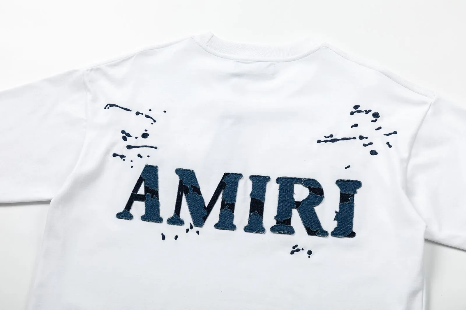8020#P170amiri washed ripped denim patch with embroidered logo, made of 300g fabric, color: black, white. Size: S M L XL