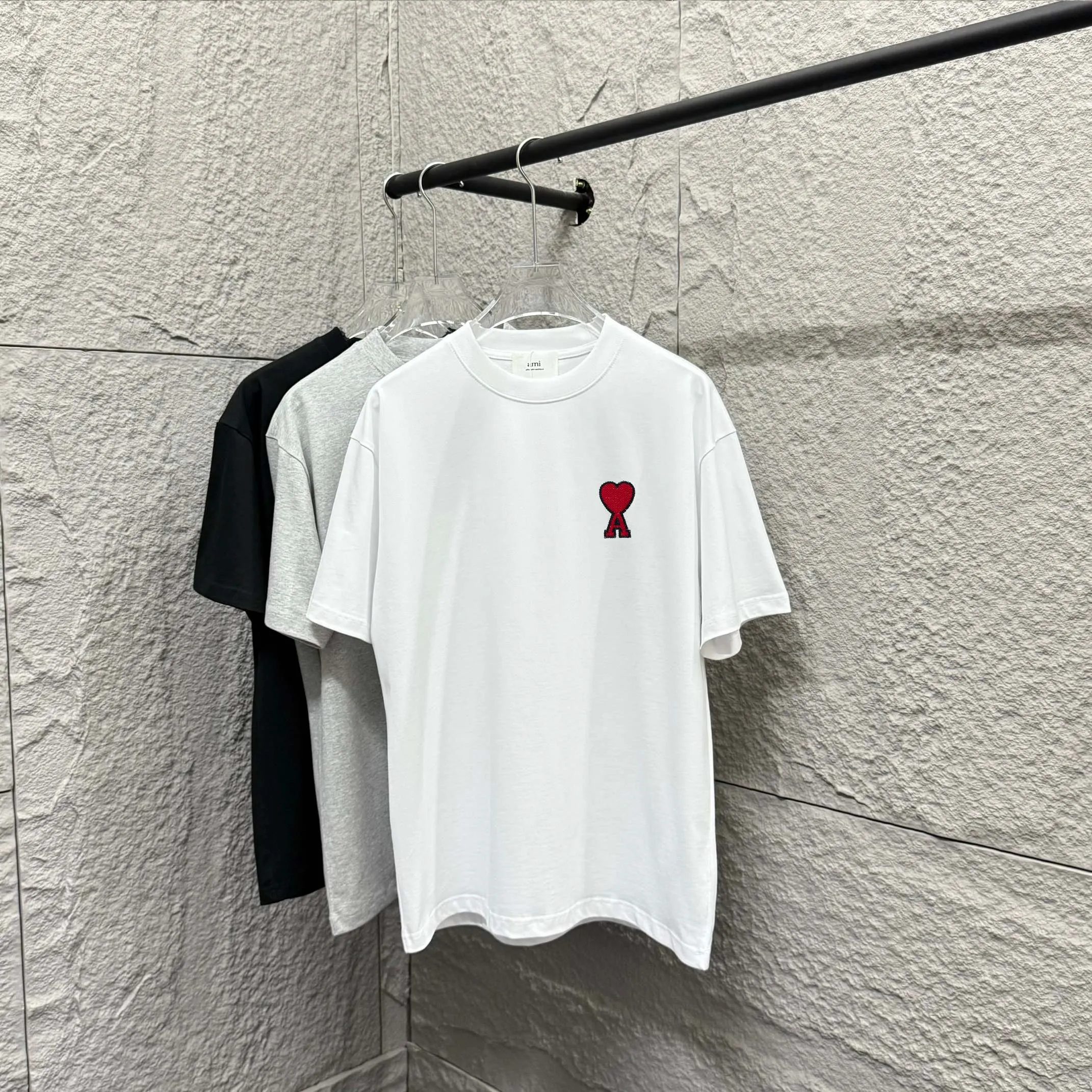 🅿️180 Ami* 2025 spring and summer new style Ami framed love letter embroidery Customized double yarn plain cotton fabric Short-sleeved T-shirt Uniform for men and women Color: black white floral gray Size: S (90-130 pounds) M (120-150 pounds) L (140-165 pounds) XL (160-180 pounds) XXL (180-210 pounds)