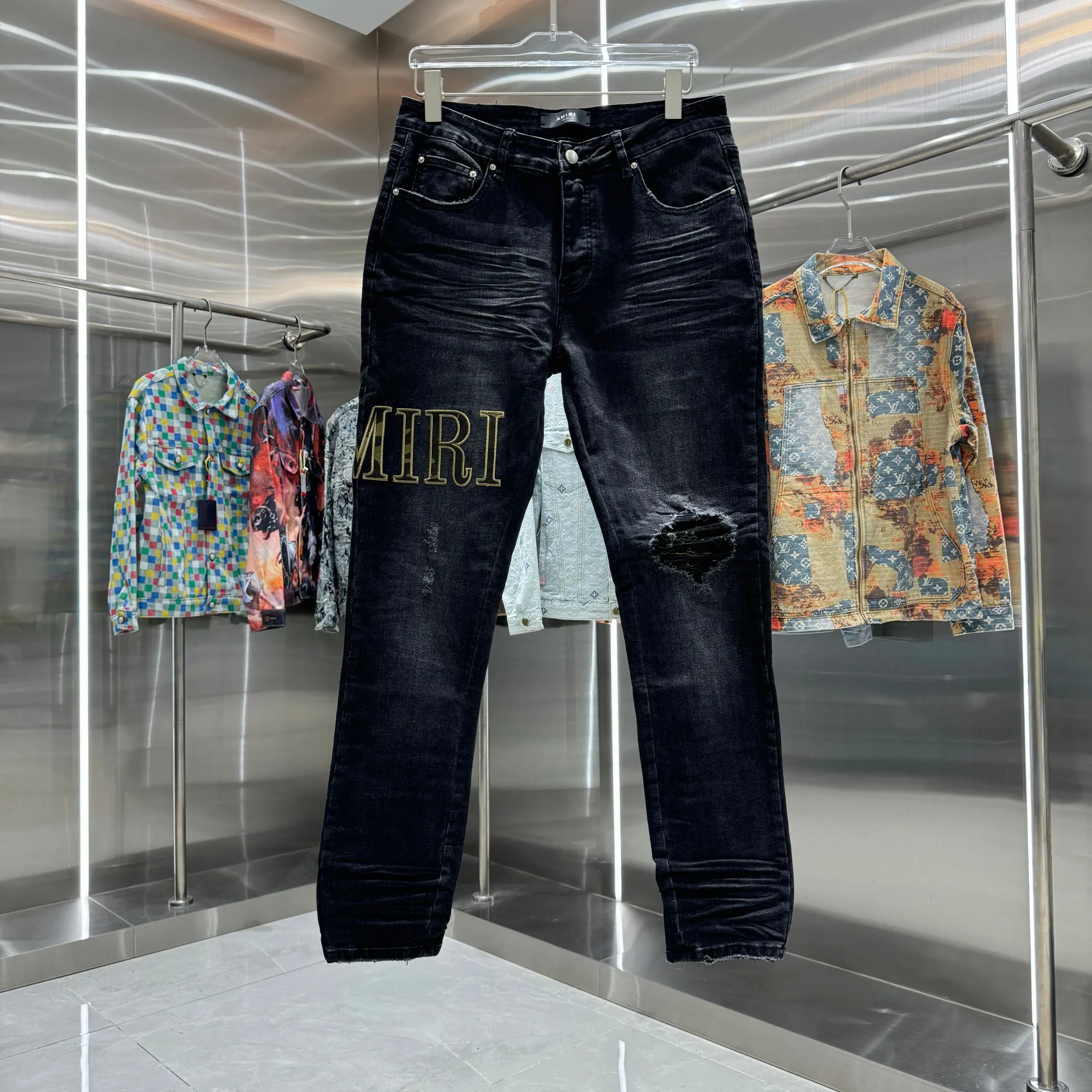 P280 Amiri ripped letter embroidery craft street fashion slim fit stretch jeans Color Black Size 30 32 34 36 38