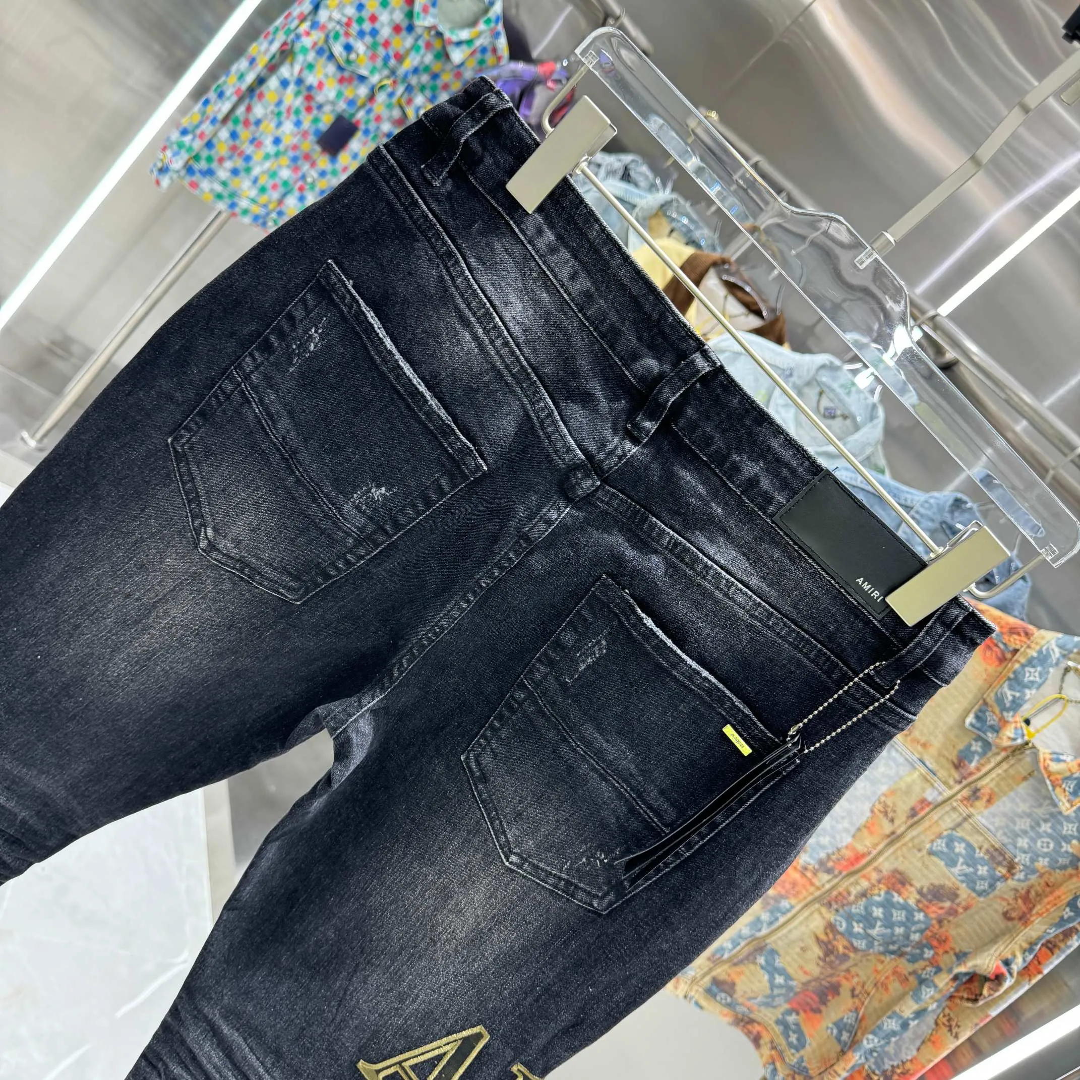 P280 Amiri ripped letter embroidery craft street fashion slim fit stretch jeans Color Black Size 30 32 34 36 38