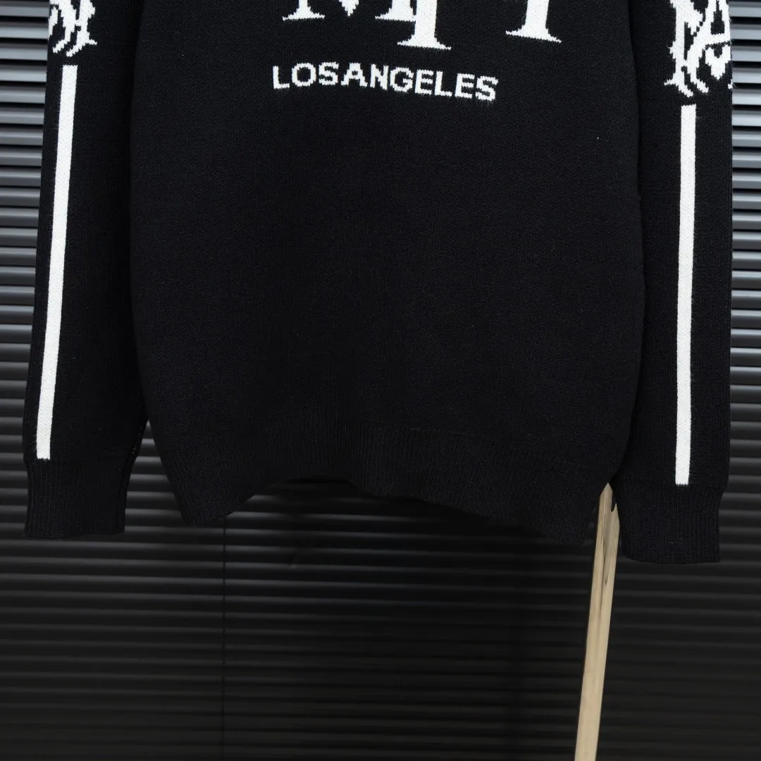 P300 Style: AMIRI one-piece arm jacquard knitted long-sleeved sweater Size: S-XXL Fabric: Wool blend Accessories: Full set of customized original accessories No gender distinction, same style for men and women