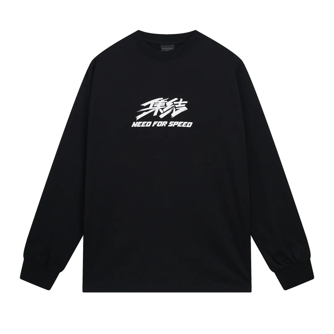 🅿️220 real photos [Top version. Official website quality] BALENCI*GA/Paris. SS24 new Balenciaga/Need for Speed: assembled cooperation series. Front and rear direct-injection printed long-sleeved T-shirts. Brick cabinet synchronization. Genuine product development at the first time, happy to print and compare! The fabric is made of Paris ZP custom-woven and dyed cotton double yarn. Weighing 260 grams, the cloth surface is clean. The cloth pattern is clear, soft and comfortable. The threads are dyed with no color difference. The printing is made of environmentally friendly imported materials with direct inkjet printing. The pattern letters are clear and the effect is three-dimensional. The version adopts OS loose shoulder style. Same style for men and women. Coding: BL225052 Color: black, white Size: XS S M L