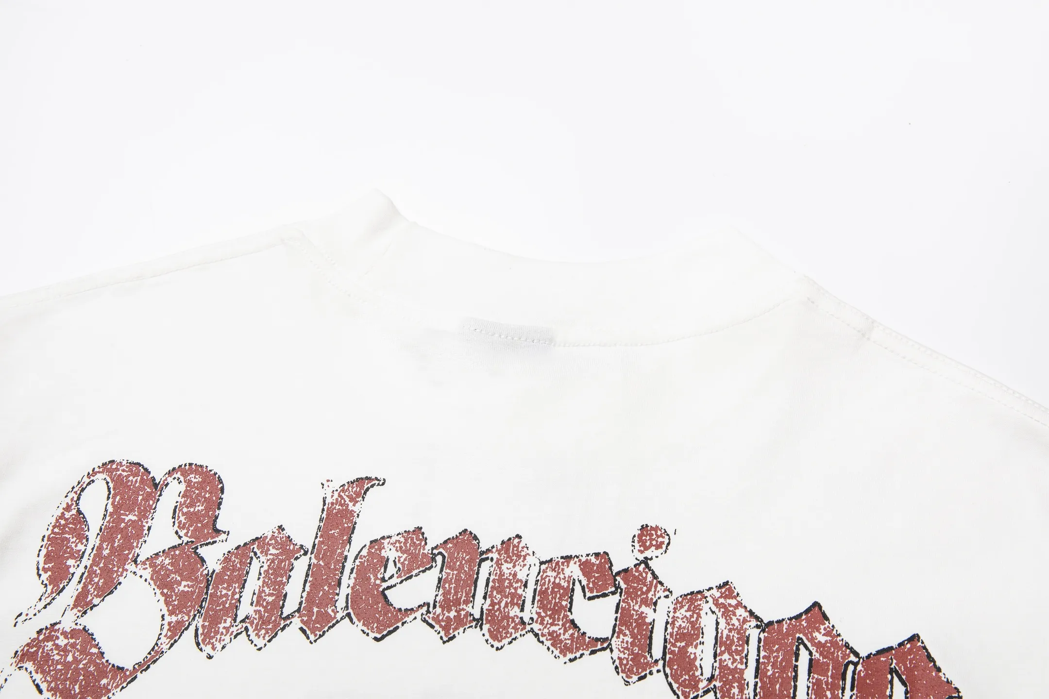 🅿️190 9208# Detailed picture Top version [[BALENCIA*GA] official website quality Paris new front and back letter badge icon LOGO printed short-sleeved T-shirt OS version Loose dropped shoulders Unisex style Fabric: 260 grams 100% cotton double yarn Technology: front and rear digital direct printing Garment washing Shape solid color Color: black off-white Size: XS S M L