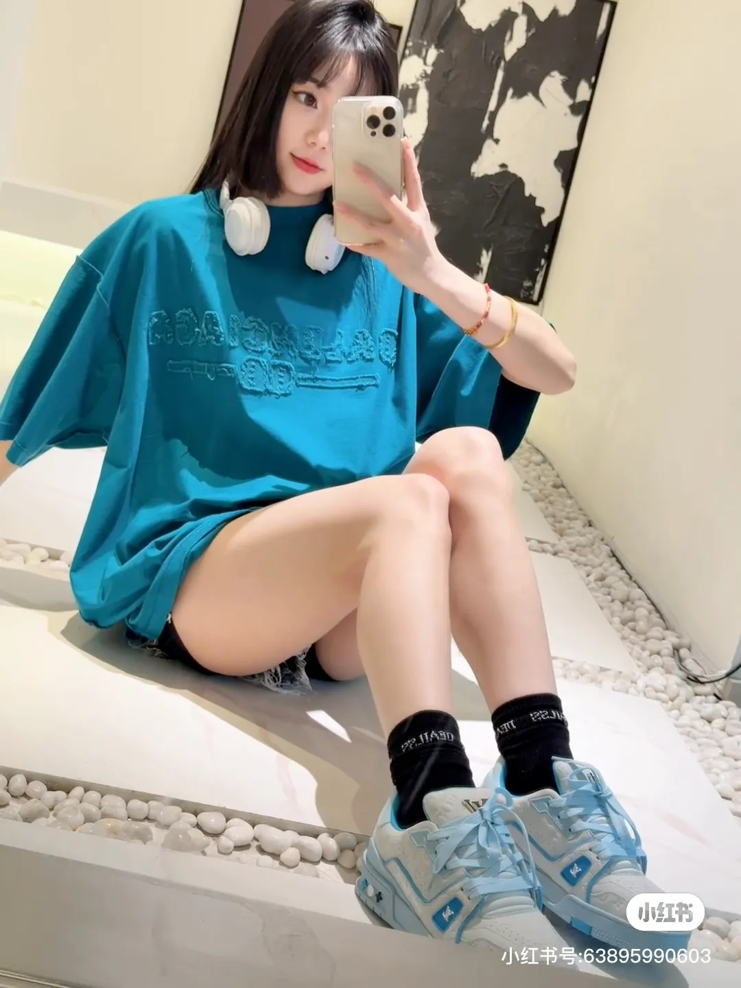 Model picture