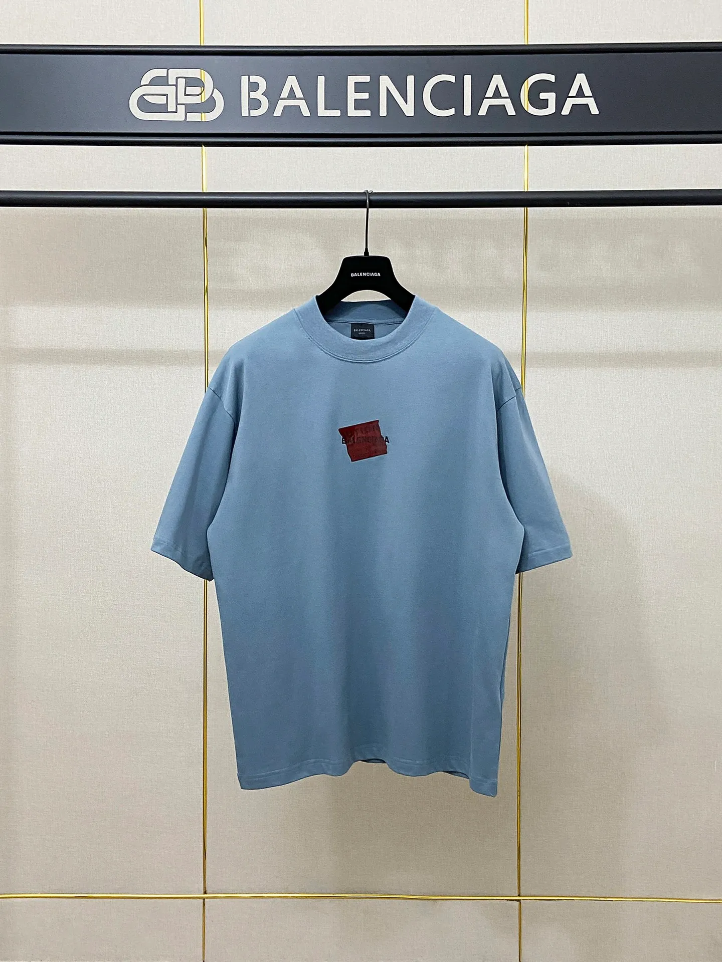 🅿️180 9201# real shot top version [[BALENCIA*GA] official website quality Paris new front and back letter embroidery tape taped short-sleeved T-shirt OS version loose dropped shoulders Unisex style Fabric: 260g 100% cotton double yarn Technology: front and back embroidery front and back taping garment wash shaping solid color Color: black white blue floral gray Size: XS S M L