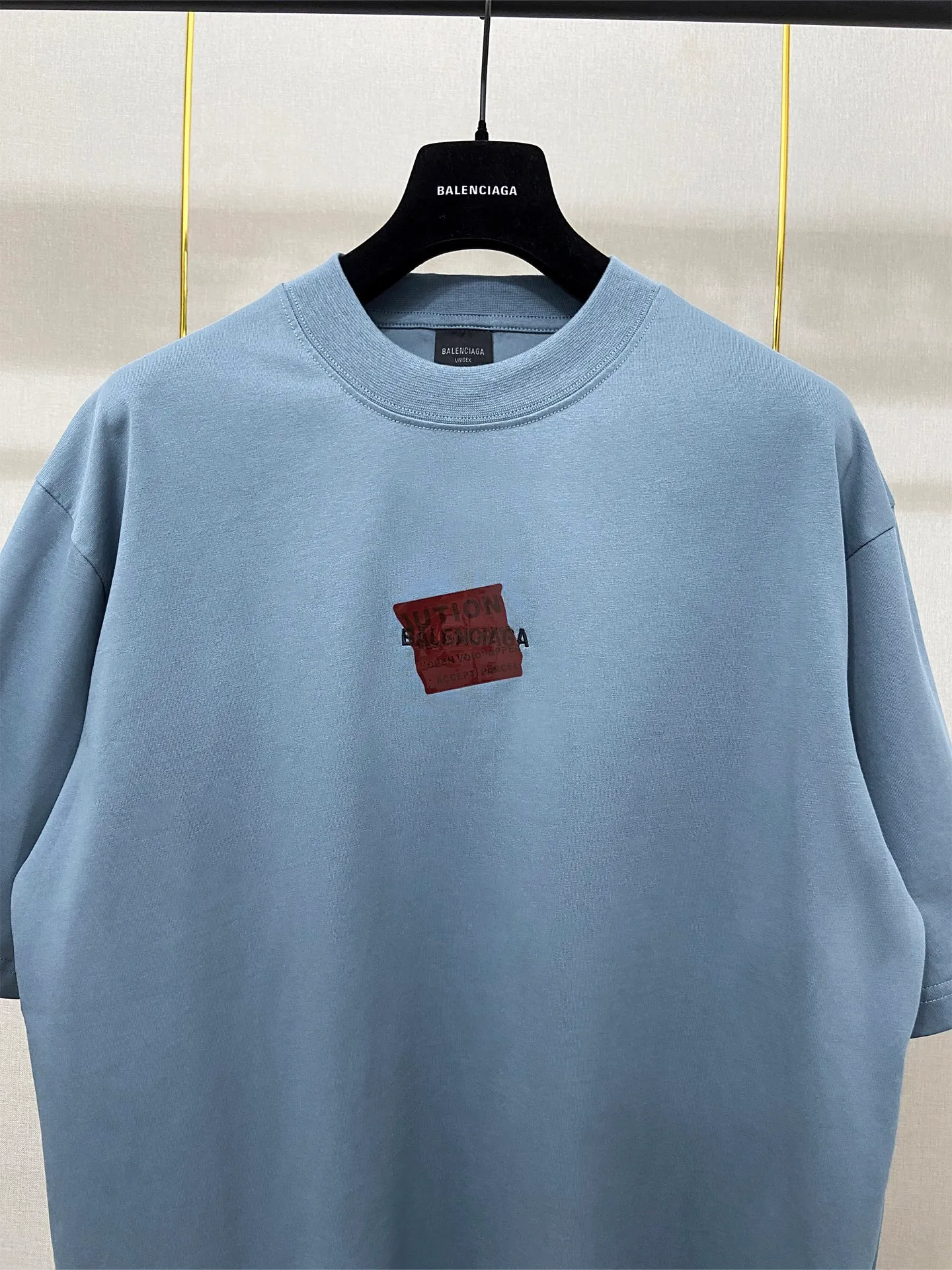 🅿️180 9201# real shot top version [[BALENCIA*GA] official website quality Paris new front and back letter embroidery tape taped short-sleeved T-shirt OS version loose dropped shoulders Unisex style Fabric: 260g 100% cotton double yarn Technology: front and back embroidery front and back taping garment wash shaping solid color Color: black white blue floral gray Size: XS S M L