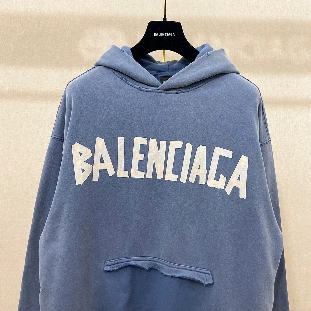 🅿️330 7153# Actual pictures Top version [BALENCIA*GA] Official website quality Paris's new yellow tape series hooded sweatshirt OS version Loose dropped shoulders Unisex style Fabric: 480g 100% cotton terry sweatshirt Technology: Front and back digital direct printing Garment wash Worn Old Shape Solid color Color: Washed black Gray blue Washed blue Size: XS S M L