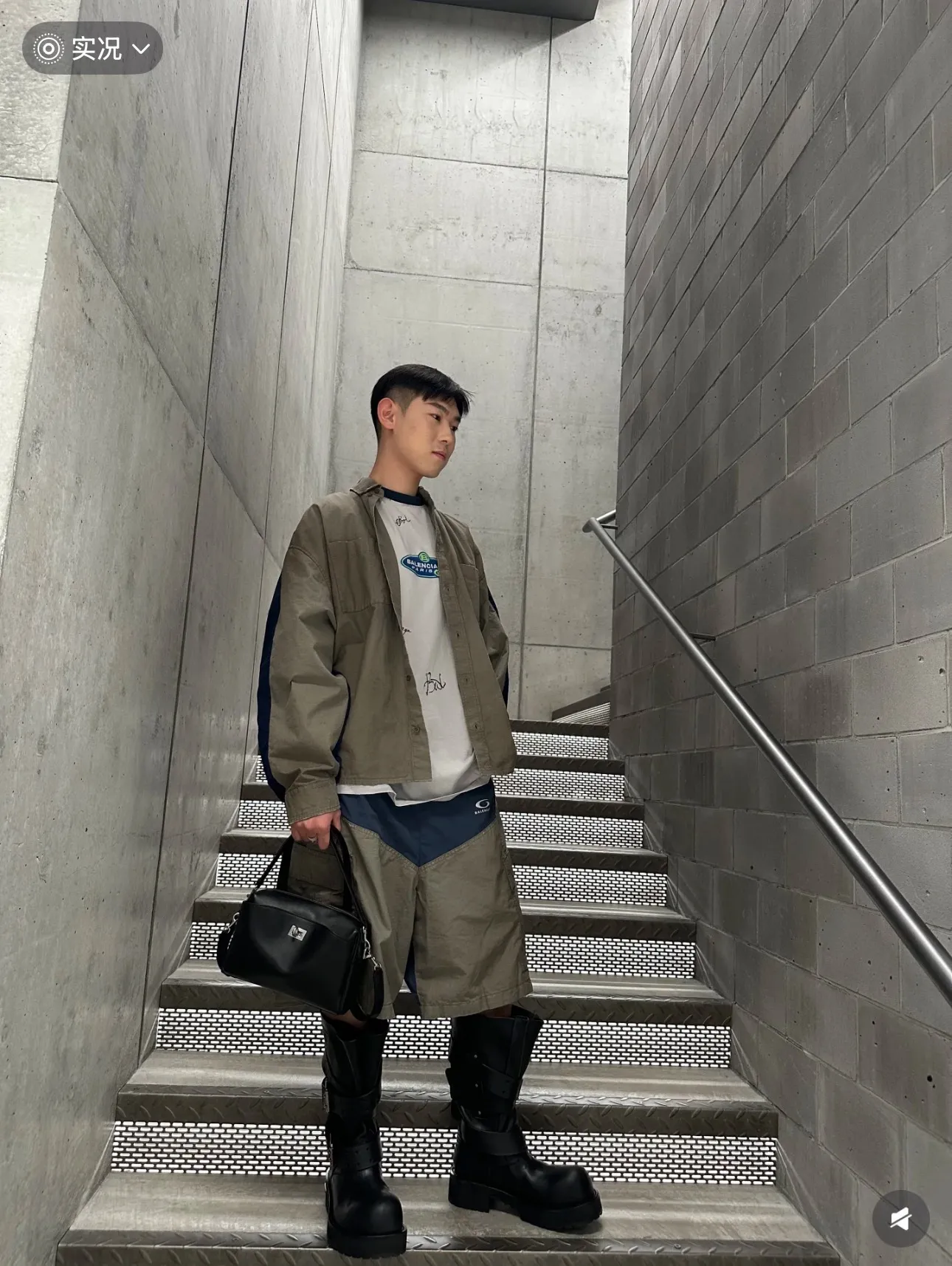Model picture