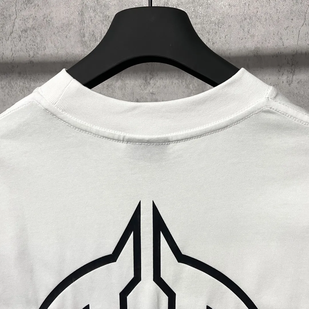 🅿️160 103# Actual pictures Top version [[BALENCIA*GA] Official website quality Paris new classic letter LOGO printed short-sleeved T-shirt OS version Loose dropped shoulders Unisex style Fabric: 260g 100% cotton double yarn Technology: Front and rear left and right sleeve printing Garment wash Shaping Solid color Color: Gray blue White Size: XS S M L