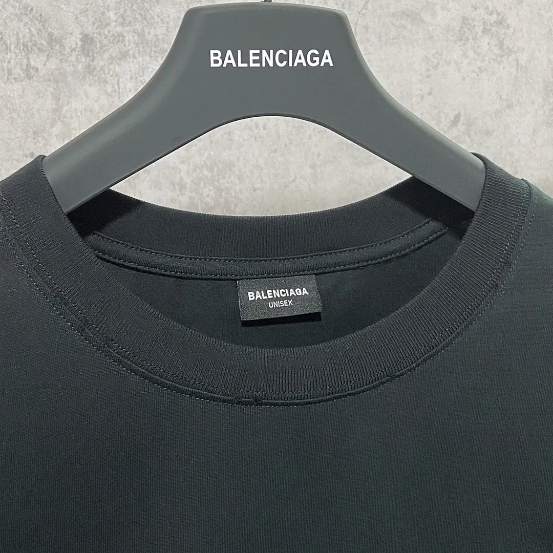 🅿️160 9116# Real photos Top version [[BALENCIA*GA] Official website quality Paris new Coke embroidered short-sleeved T-shirt OS version Loose dropped shoulders Unisex Fabric: 260g 100% cotton double yarn Craftsmanship: Front and back embroidery Garment washing Shaping Solid Color Color: Black White Size: XS S M L