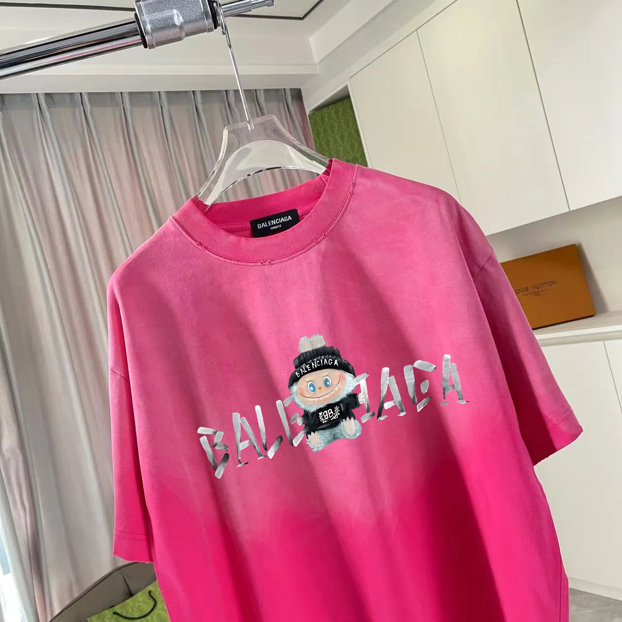 🅿️190 BALENCI*GA Paris 2025 summer new style, washed, distressed, spray-painted, personalized letter logo printing, customized fabric 320g, short-sleeved T-shirt, same style for men and women, size: S M L XL XXL five codes, color: black, white, gradient black, gradient red