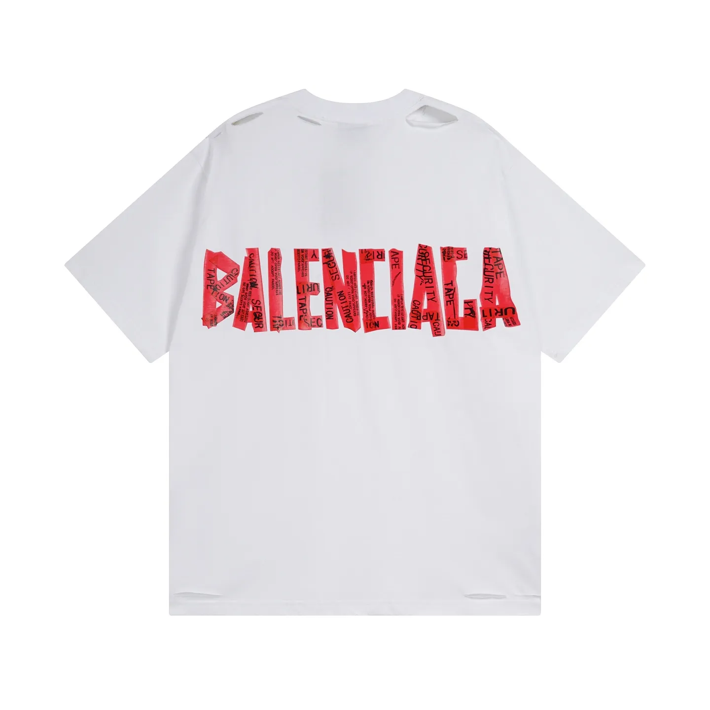 🅿️194 Detailed picture [Top version. Official website quality] BALENCI*GA/Paris. 25ss latest model. Masking tape pulp printing. Ready-to-wear washed and frayed short-sleeved T-shirt. Brick cabinet synchronization. The fabric is made of Paris ZP custom-woven and dyed 100% cotton double yarn compact cotton. The weight is 260 grams, the cloth surface is clean. The cloth pattern is clear, soft and comfortable, and the thread is dyed with no color difference. The classic pattern is printed with environmentally friendly imported materials, and the tape pattern is glued. The letters are clear and the effect is three-dimensional. Restored brick cabinet. The garments were washed and aged, and polished by many hands. Produced by ultra-heavy craftsmanship, the market currency is very different, welcome to compare. The version adopts OS loose shoulder design. The same style for men and women. Coding: BL253672 Color: black, white Size: XS S M L