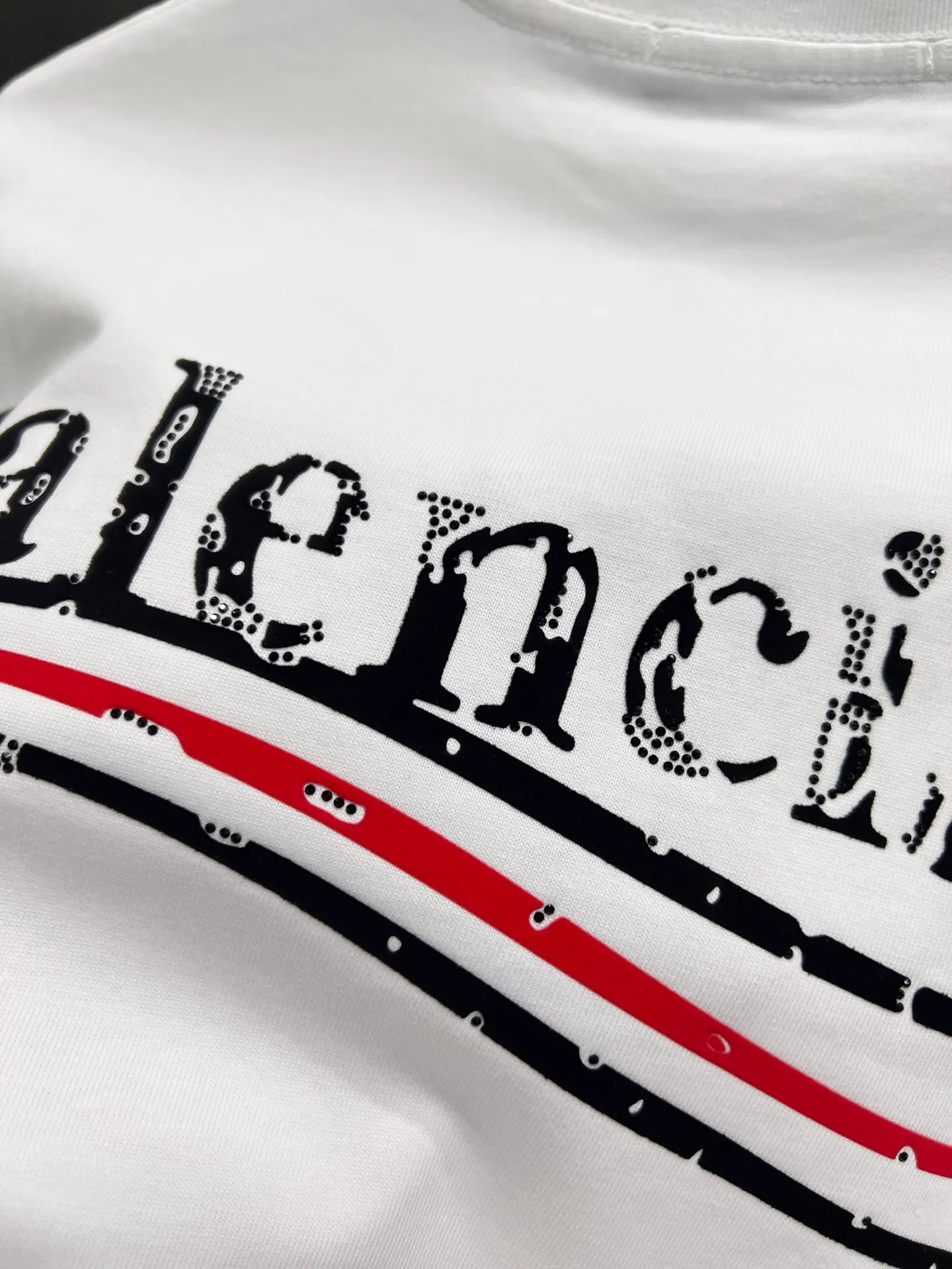 🅿️190 BAL Balenciaga 2025 autumn and winter new short-sleeved T-shirt, classic Coke logo printing + hot diamond process, loose version for men and women, S M L XL XXL, five sizes, color: black, white, Angora red