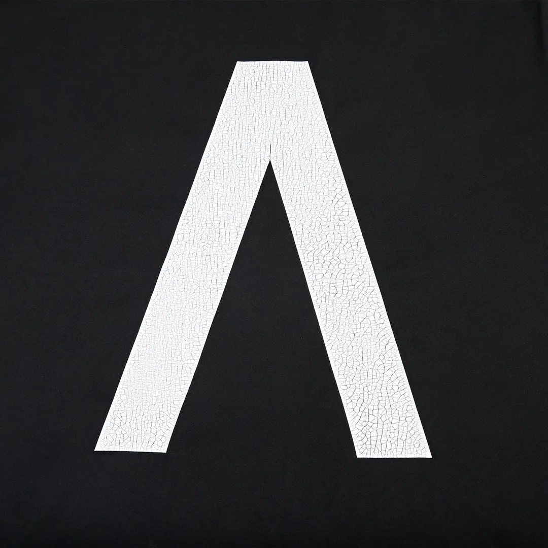 🅿️180 9121# Detailed picture Top version [[BALENCIA*GA] official website quality Paris new joint music collaboration cracked stretch crack short-sleeved T-shirt OS version loose dropped shoulders Unisex style Fabric: 260g 100% cotton double yarn Process: front and rear panels left and right sleeves crack print Garment wash worn distressed solid color Color: black (cracked) gray (cracked) Size: XS S M L