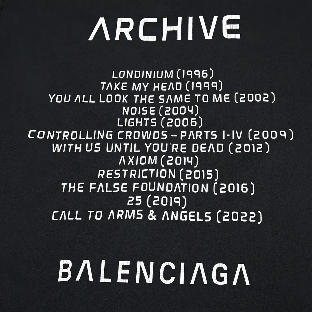 🅿️180 9121# Detailed picture Top version [[BALENCIA*GA] official website quality Paris new joint music collaboration cracked stretch crack short-sleeved T-shirt OS version loose dropped shoulders Unisex style Fabric: 260g 100% cotton double yarn Process: front and rear panels left and right sleeves crack print Garment wash worn distressed solid color Color: black (cracked) gray (cracked) Size: XS S M L