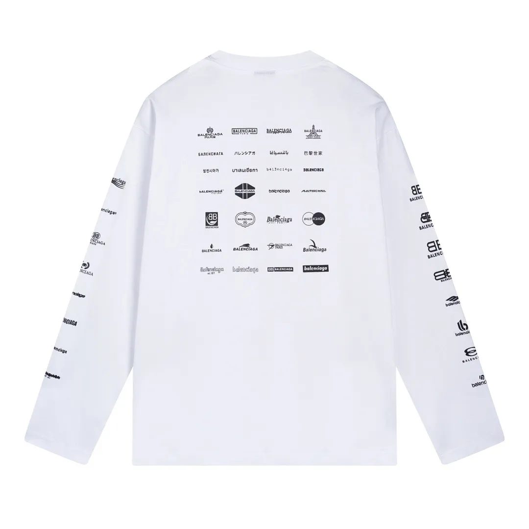 🅿️200 real photos [Top version. Official website quality] BALENCI*GA/Paris BALENCI*GA# 2024 spring and summer new style, printed with classic LOGO collection long-sleeved T-shirt. 2024 spring and summer new product. Brick cabinet synchronization. Welcome to compare. The fabric is made of Paris ZP custom-woven and dyed 100% cotton double yarn compact cotton. The weight is 260 grams, the cloth surface is clean, the cloth texture is clear, soft and comfortable. The color fastness is good. It is not easy to change color. The threads are woven and dyed with no color difference. The printing uses imported environmentally friendly rubber paddles, precision stencils, fine LOGO letters, clear letters, no burrs, and a three-dimensional effect. Restore brick cabinet. The version adopts OS loose shoulder style. Same style for men and women. Code: BL225005 Color: black, beige, pink, smoky gray, white Size: XS S M L