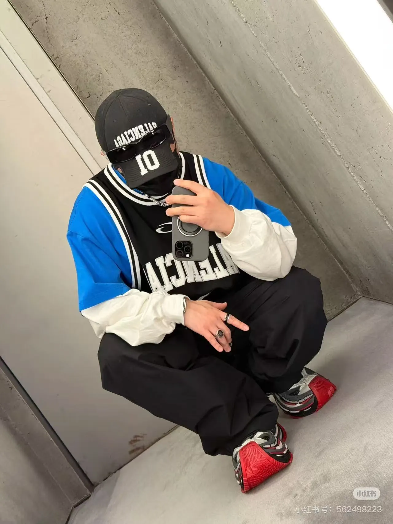 Model picture