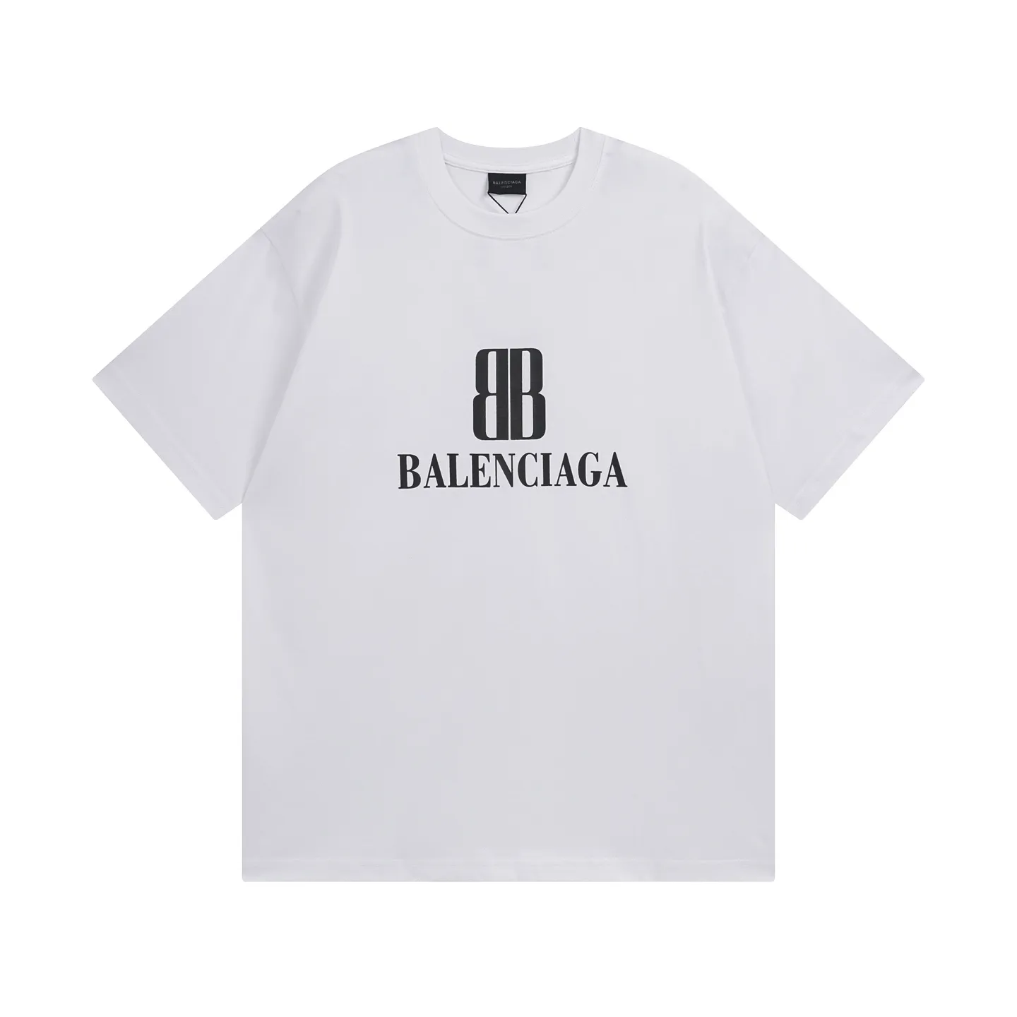 🅿️170 real photos [Top version. Official website quality] BALENCI*GA/Paris. SS25 latest model, Paris new LOGO printed short-sleeved T-shirt. Brick cabinet synchronization. Genuine product developed at the first time, welcome to compare! The fabric is made of Paris ZP custom-woven and dyed cotton double yarn. Weighing 260 grams, the cloth surface is clean. The cloth pattern is clear, soft and comfortable. The threads are dyed with no color difference. The printing uses environmentally friendly imported rubber paddles. The letters are clear and the effect is three-dimensional. The version adopts OS loose shoulder design. Same style for men and women. Code: BL253705 Color: black, green, white Size: XS S M L