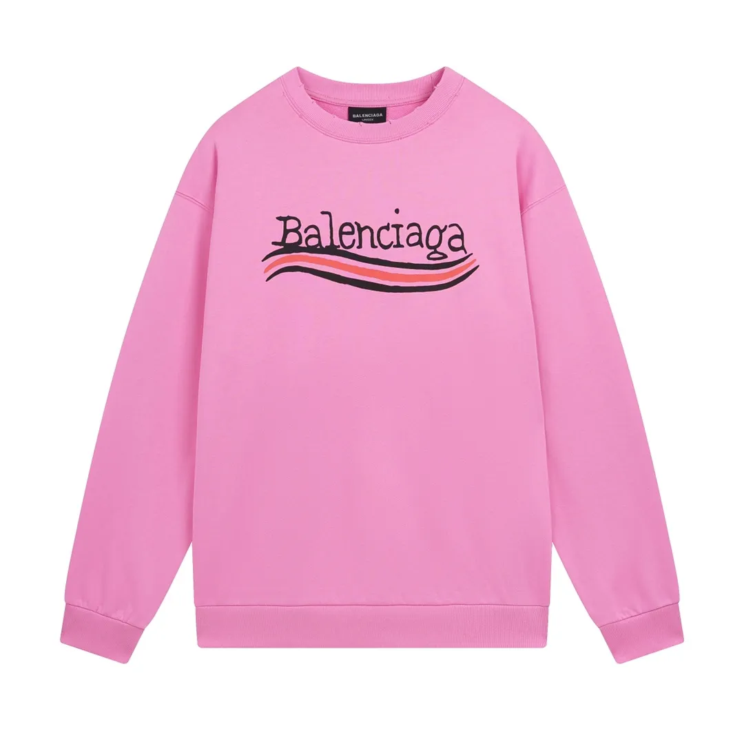 🅿️260 detailed pictures [Top version. Official website quality] BALENCI*GA/Paris #New front and rear Coke classic LOGO graffiti round neck sweatshirt #2023 autumn and winter new style. Brick cabinet synchronization.                       The fabric is made of Paris ZP custom-woven and dyed cotton sweatshirt. The weight is 450 grams. The cloth surface is clean. The cloth pattern is clear, soft and comfortable. The color fastness is good. It is not easy to change color. The printing uses a circular machine to imitate hand-painted effects. There are no burrs. The color is returned to the original board and the brick cabinet is restored. The version adopts OS loose shoulder design. Same style for men and women. Code: BL235570 Color: black, pink Size: XS S M L