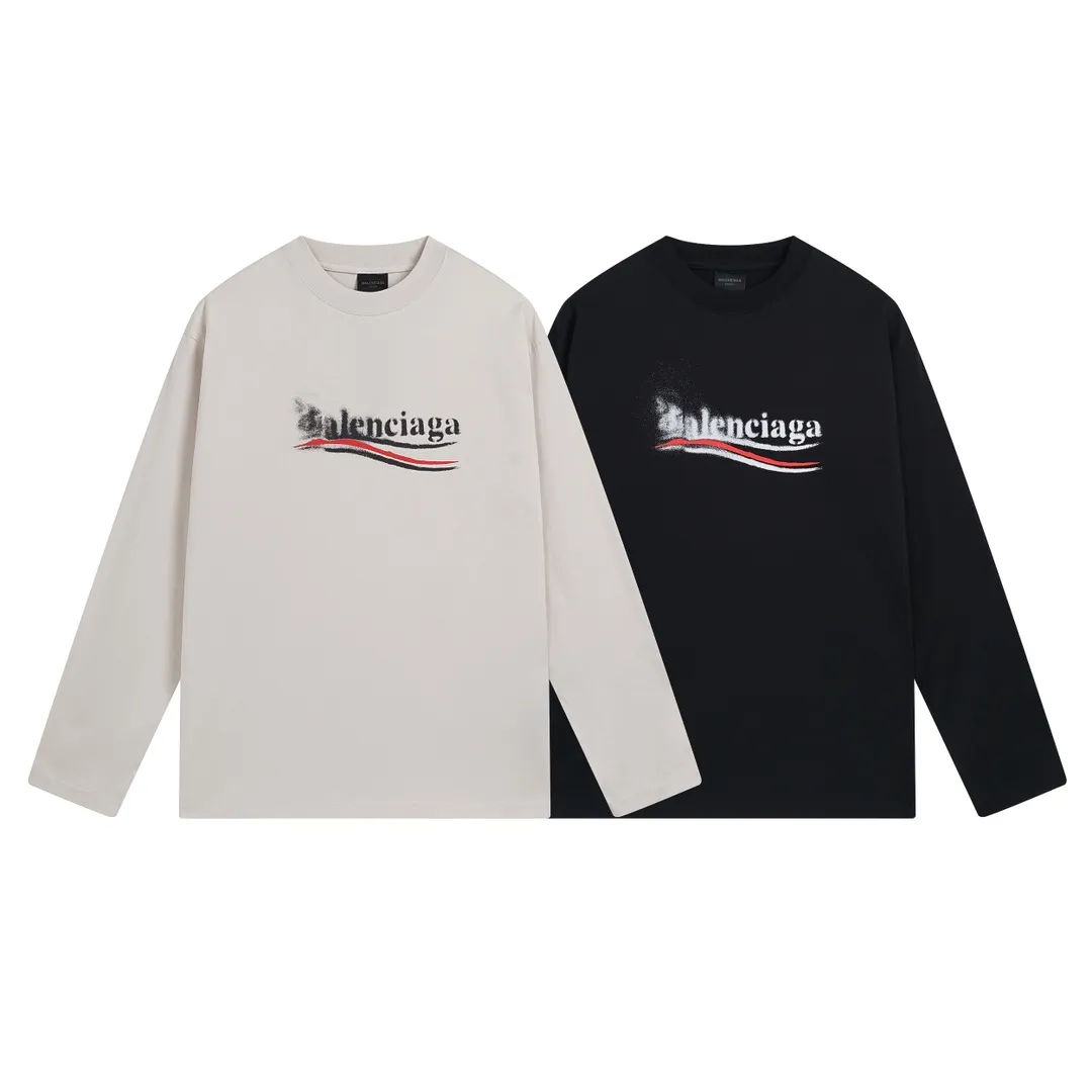 🅿️206 Real photos [Top version. Official website quality] BALENCI*GA/Paris. 2024 new classic letter LOGO printed graffiti long-sleeved T-shirt. Brick cabinets are synchronized. Genuine products are developed at the first time. All fabric colors are available. Printed Y boards are customized. Enjoy printing and comparison! The fabric is made of Paris ZP custom-woven and dyed cotton double yarn. Weighing 260 grams, the cloth surface is clean. The cloth pattern is clear, soft and comfortable. The threads are dyed with no color difference. The classic LOGO uses environmentally friendly imported materials to print graffiti, and the dot direct spray process creates a three-dimensional effect. Restore the brick cabinet, adopt the OS loose shoulder style. Same style for men and women Coding: BL225056 Color: black blue, off-white Size: XS S M L