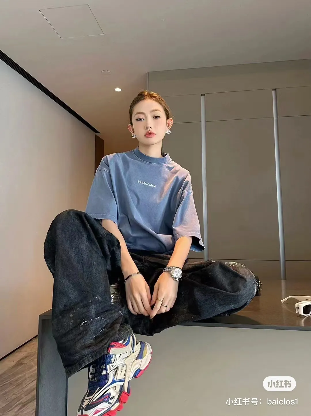Model picture